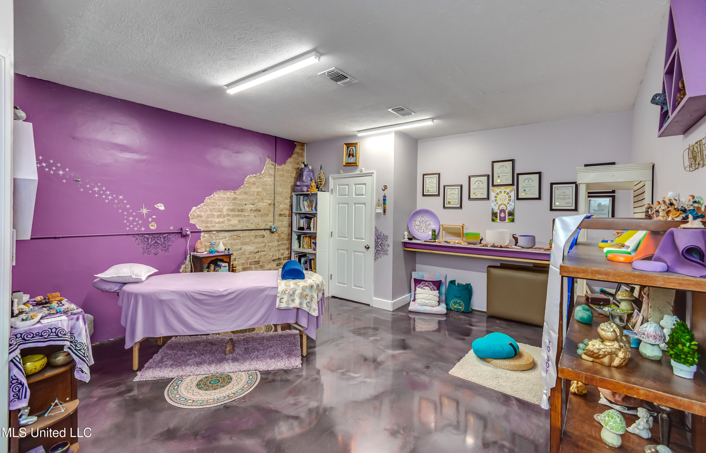 106 Main Avenue Property Photo 18