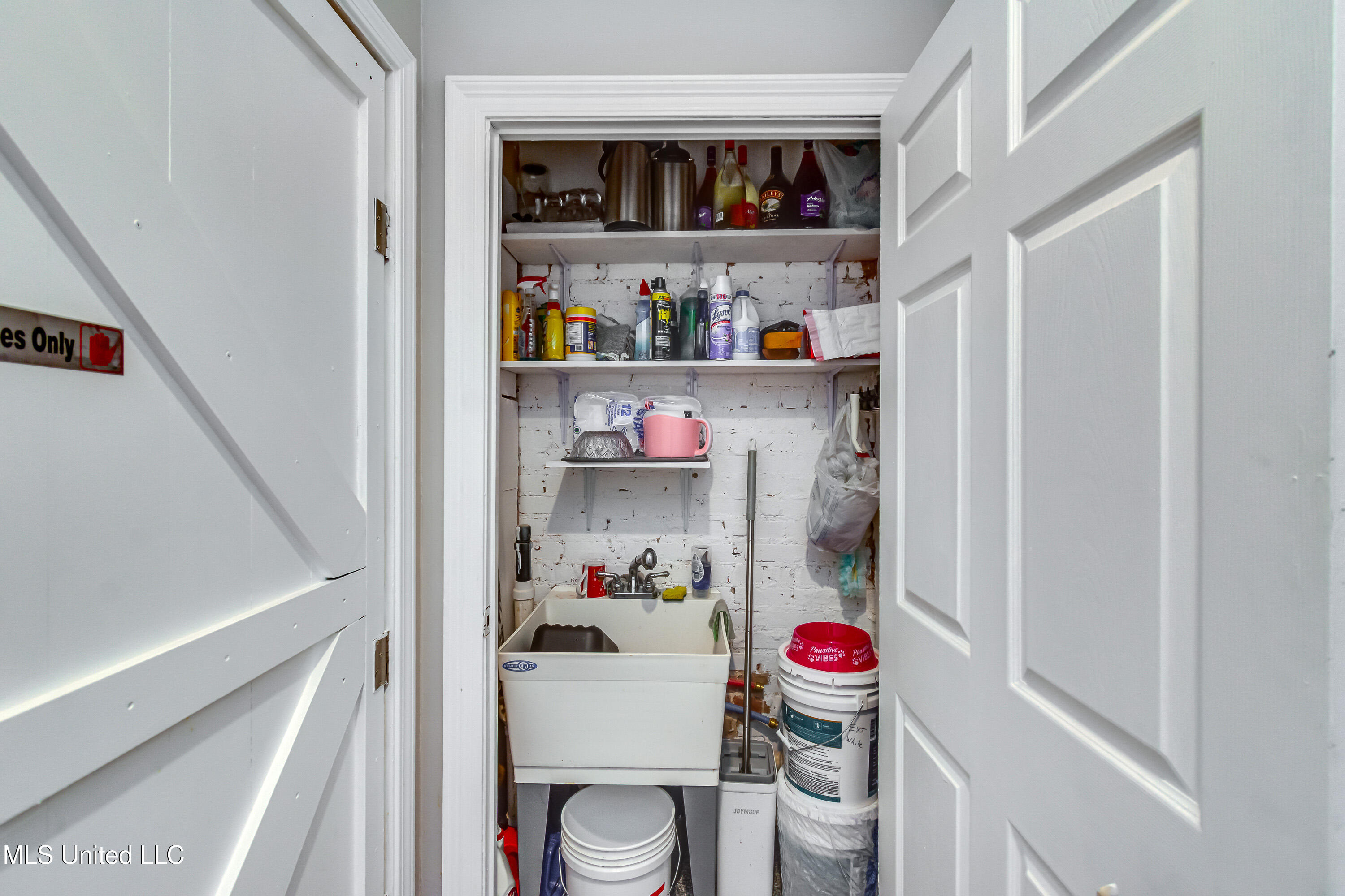 106 Main Avenue Property Photo 27