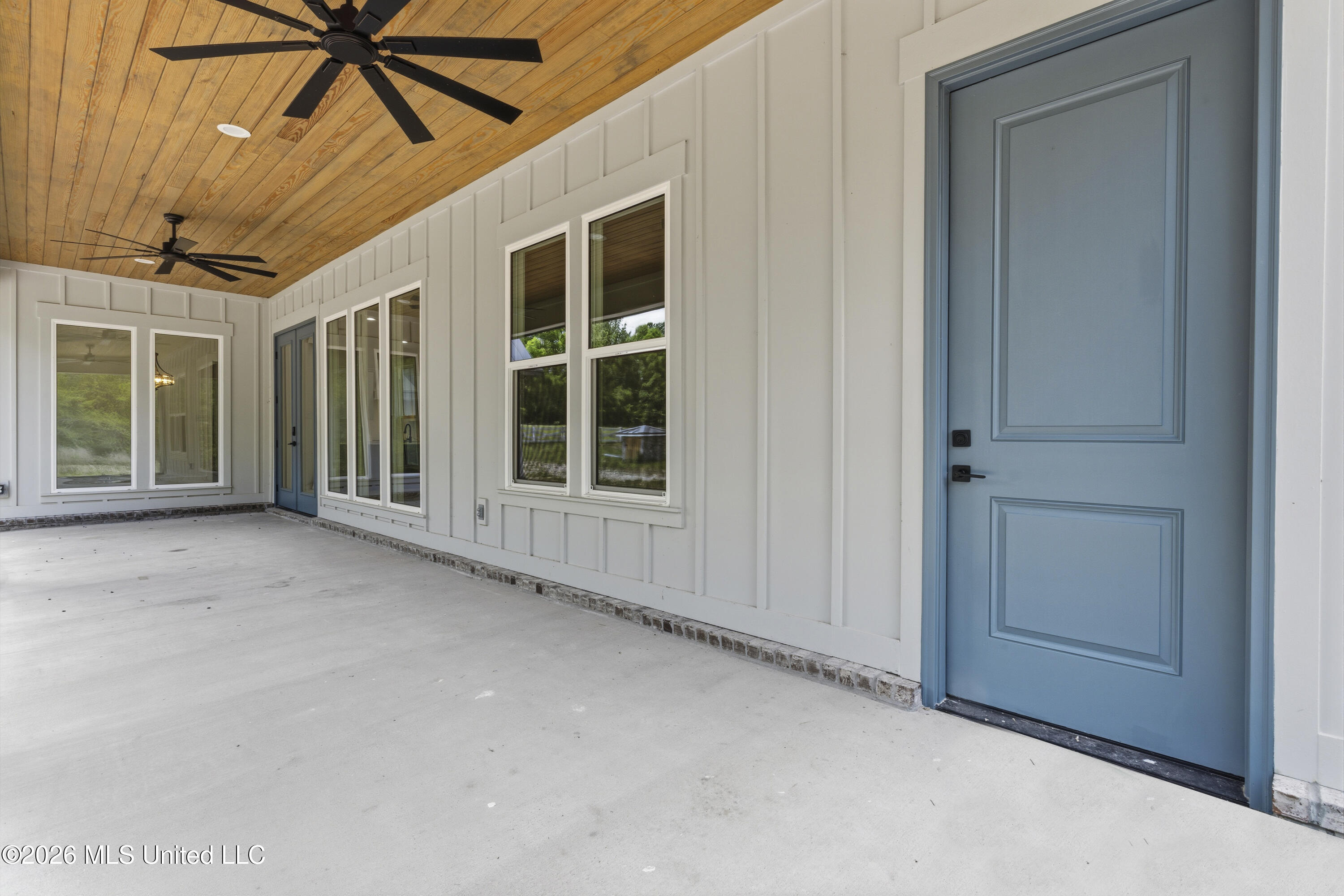 4180 Longleaf Place Property Photo 5