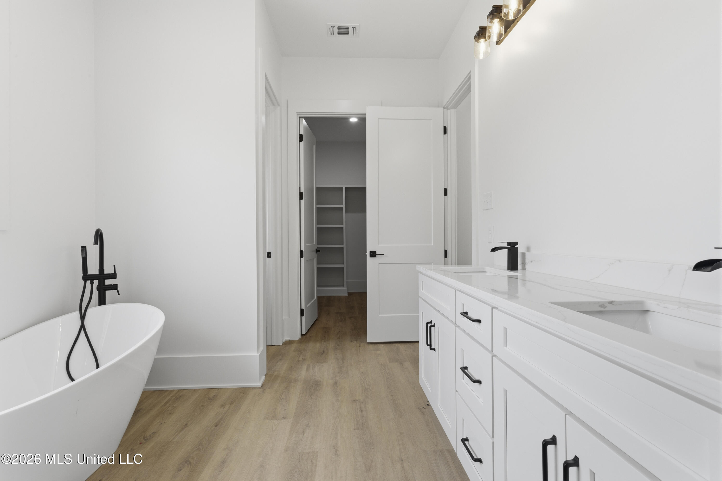 4180 Longleaf Place Property Photo 30