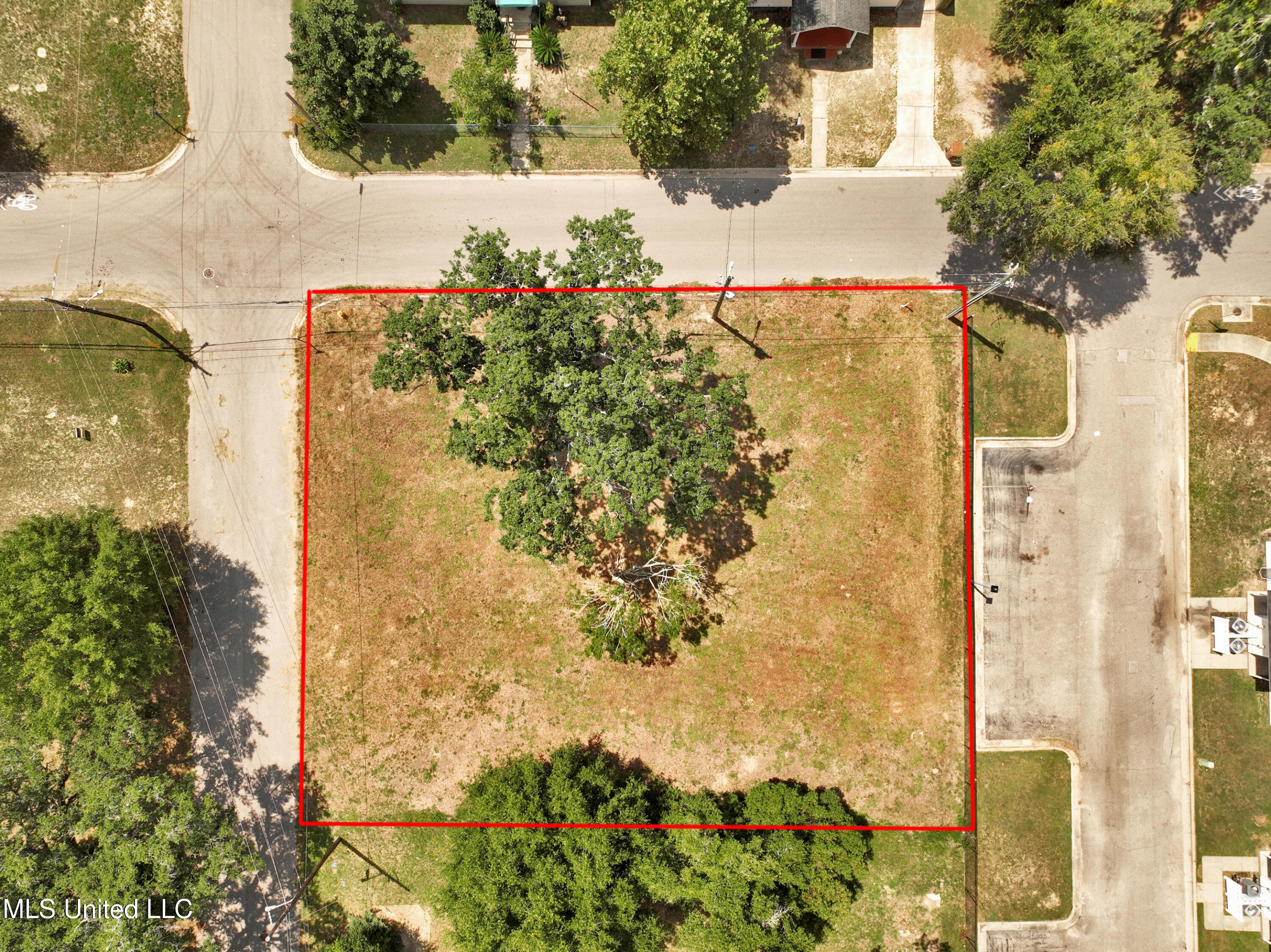 427 Heidenheim Avenue Property Photo 3