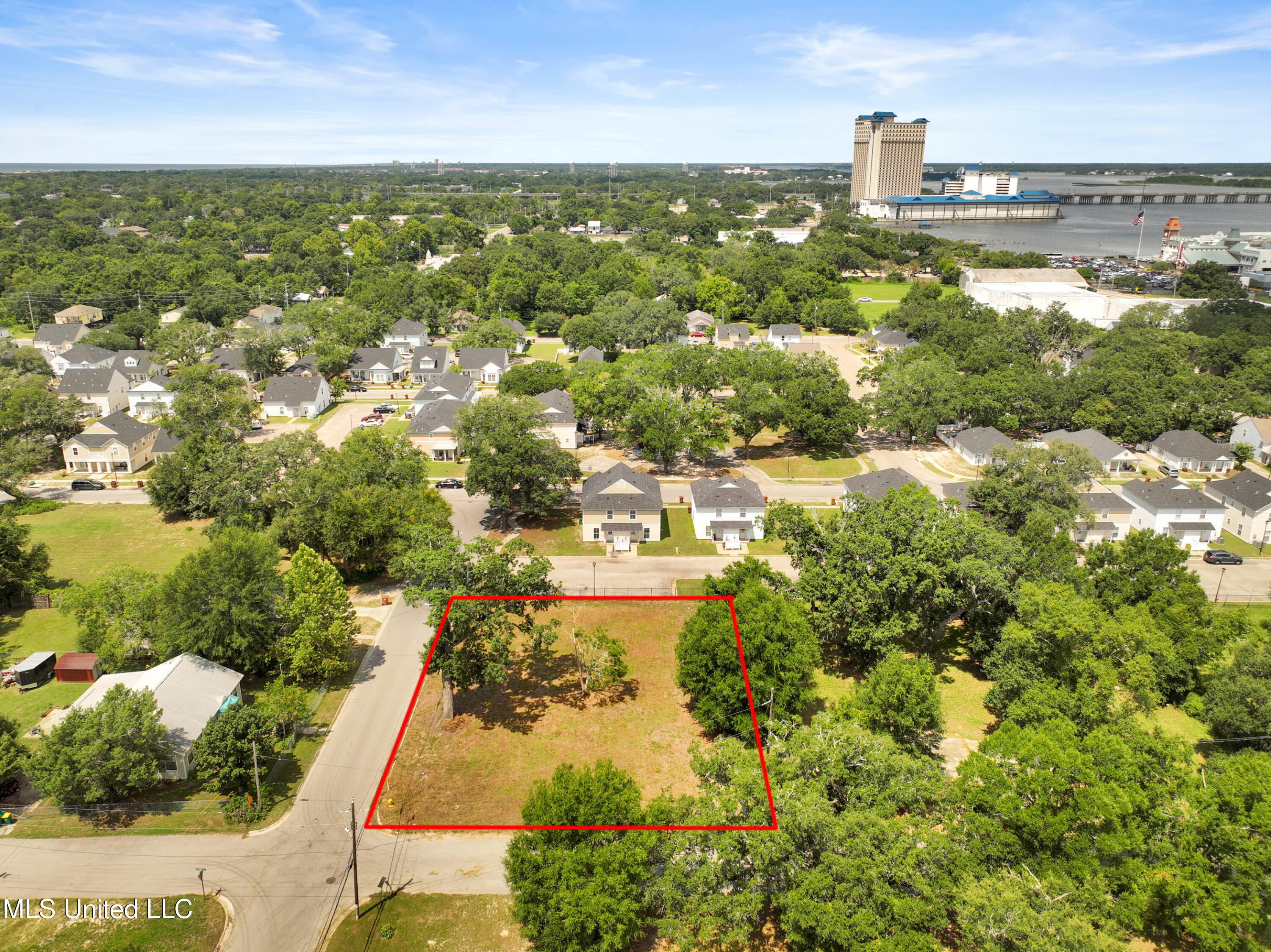 427 Heidenheim Avenue Property Photo 4