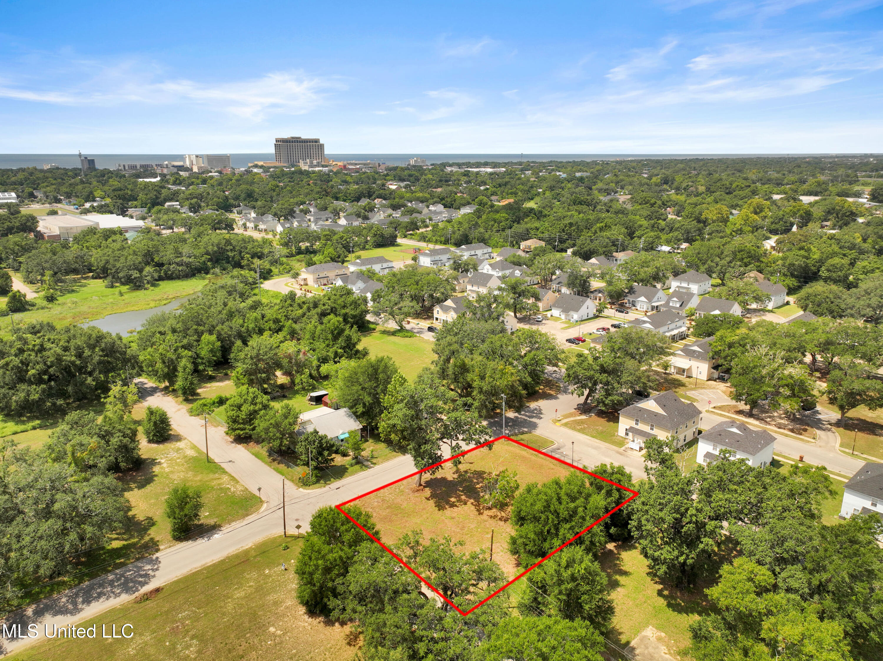 427 Heidenheim Avenue Property Photo 9