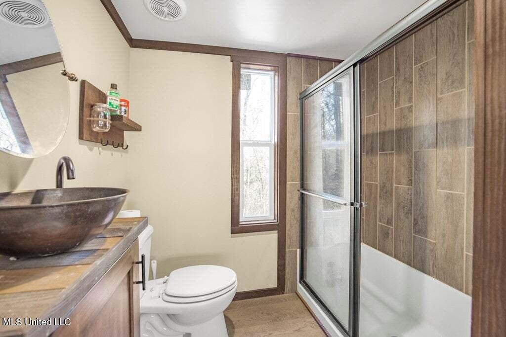 200 Robert Williams Road Property Photo 7