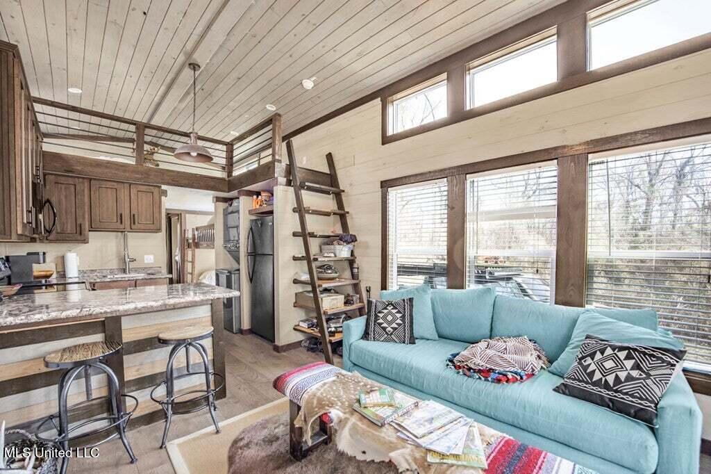 200 Robert Williams Road Property Photo 12