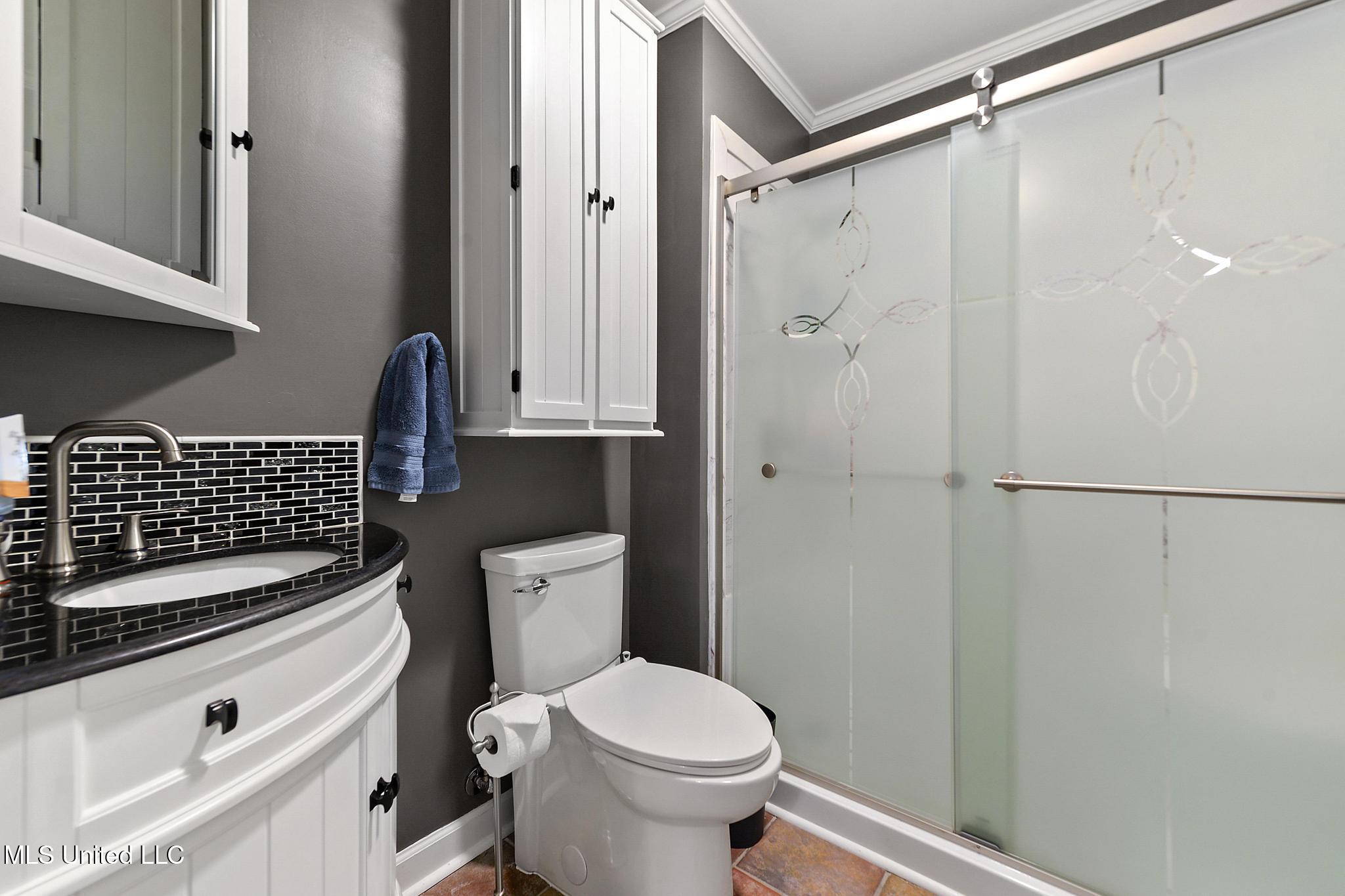 19085 Commission Road Property Photo 22