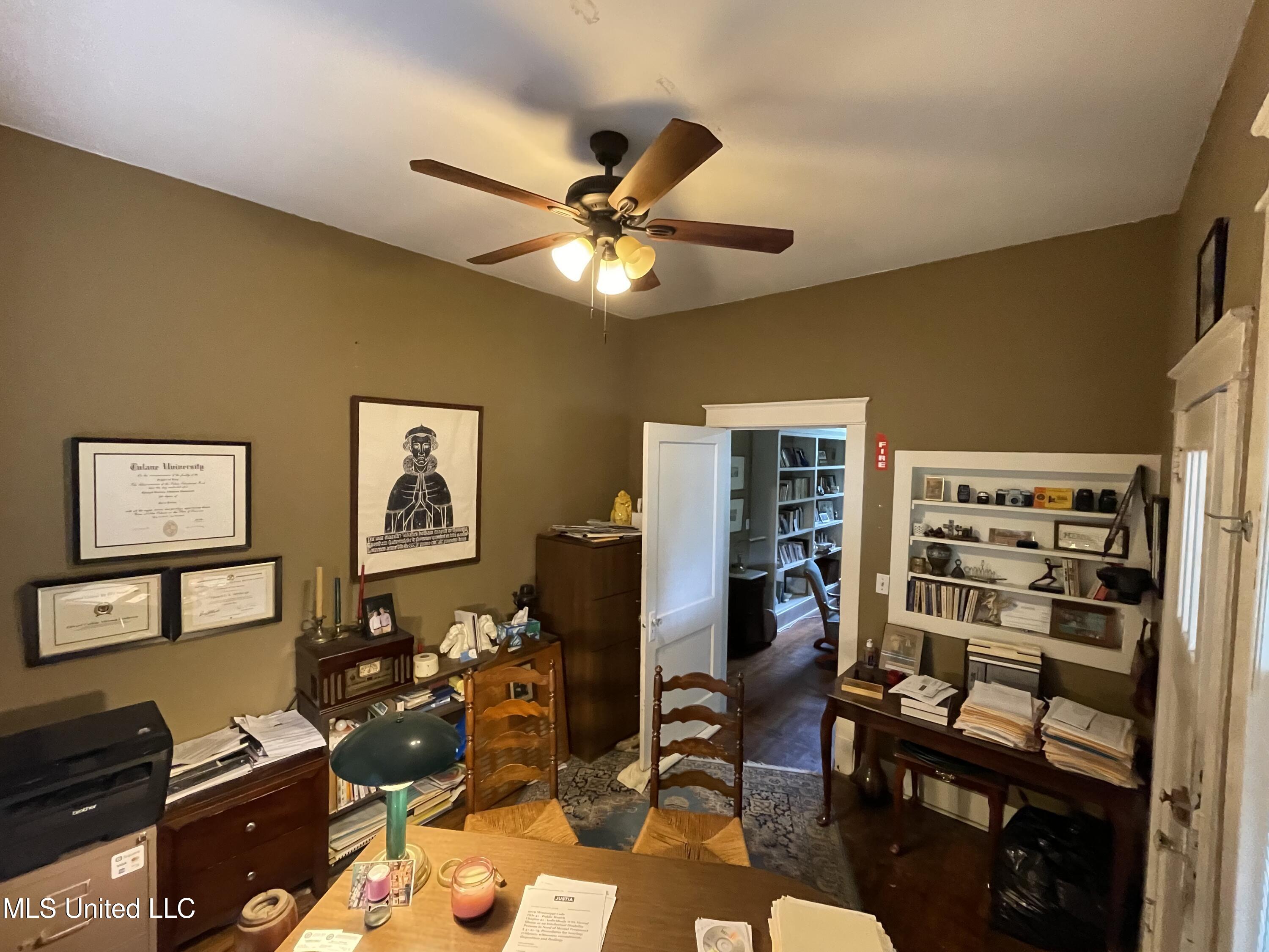 115 North Cleveland Avenue Property Photo 4