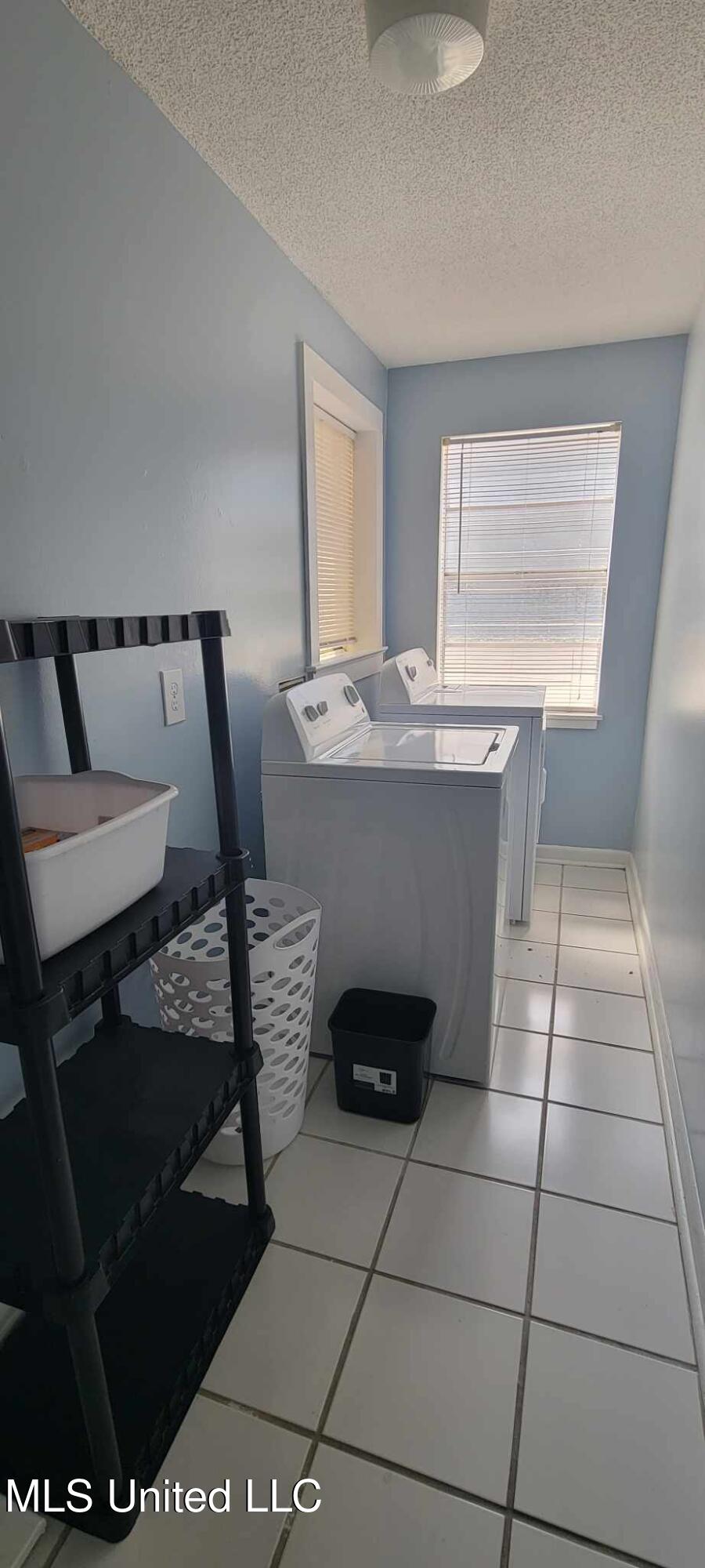 133 Hopkins Boulevard Property Photo 7