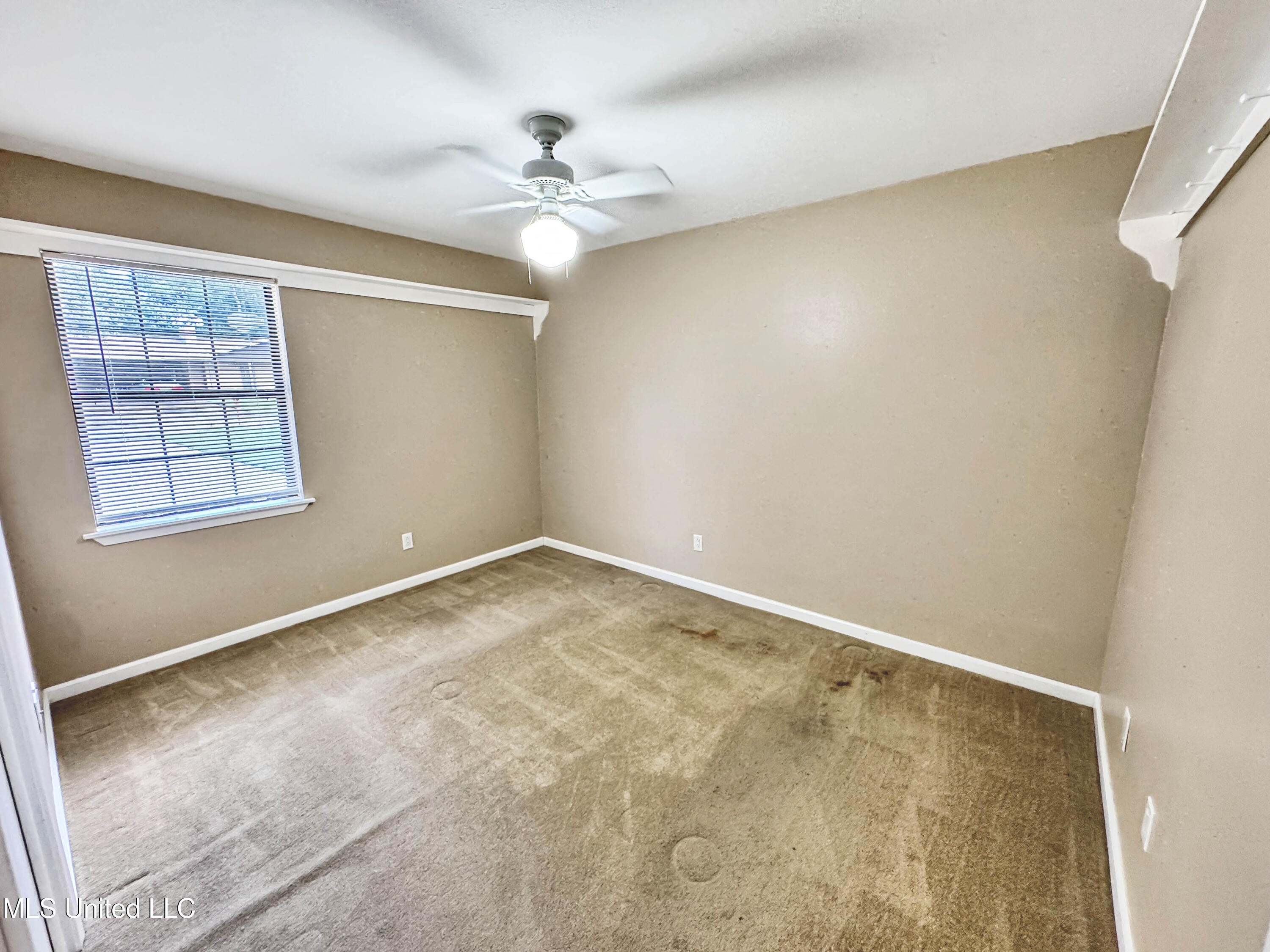 15309 Royal Street Property Photo 22