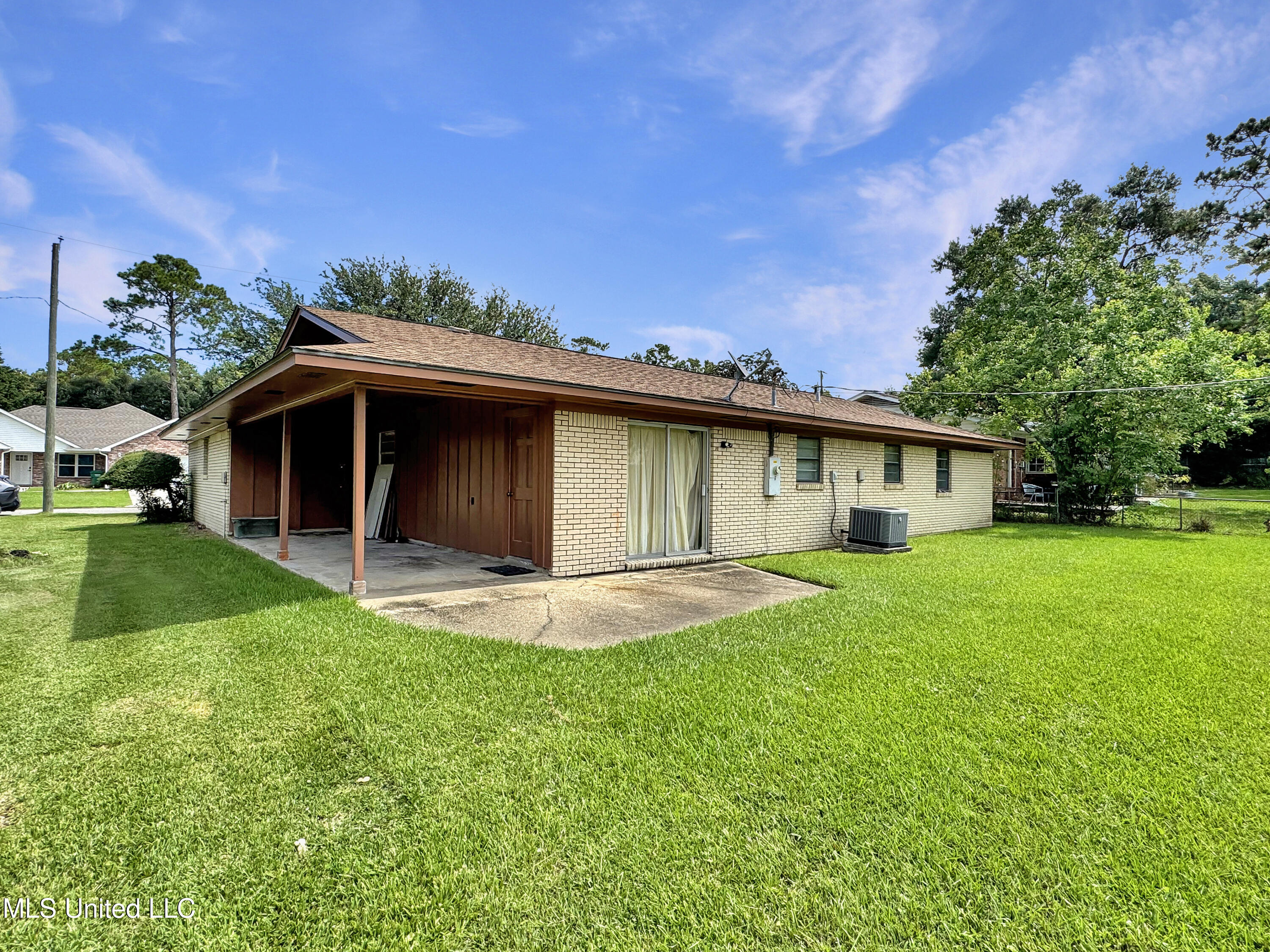 15309 Royal Street Property Photo 26