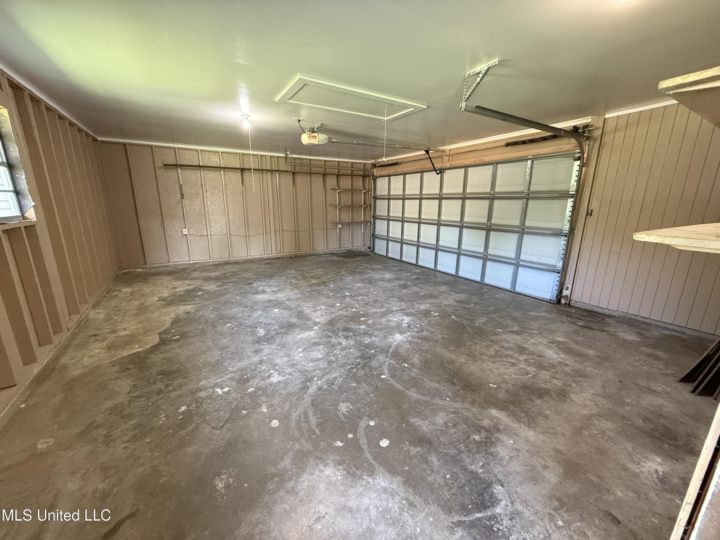 15309 Royal Street Property Photo 28