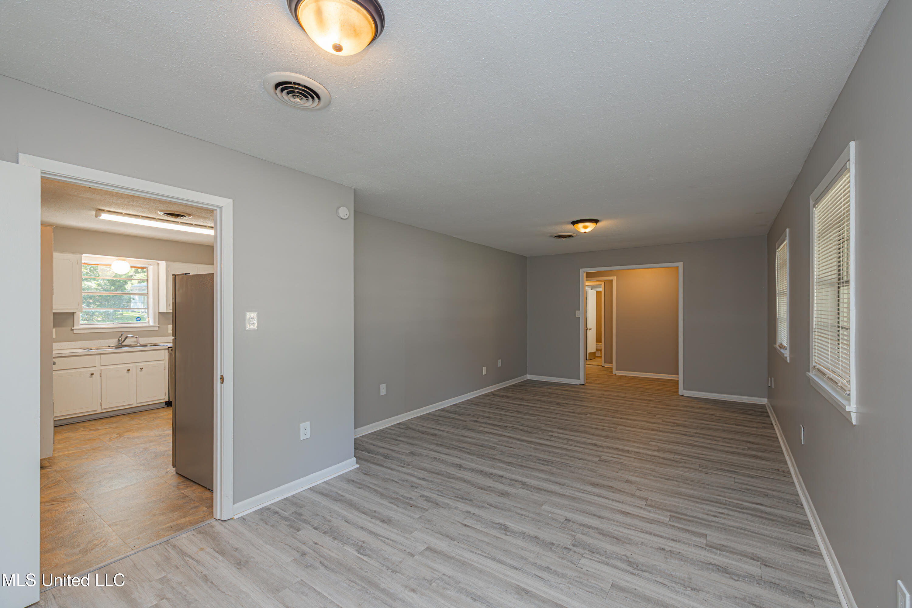 1011 Laurelwood Drive Property Photo 19