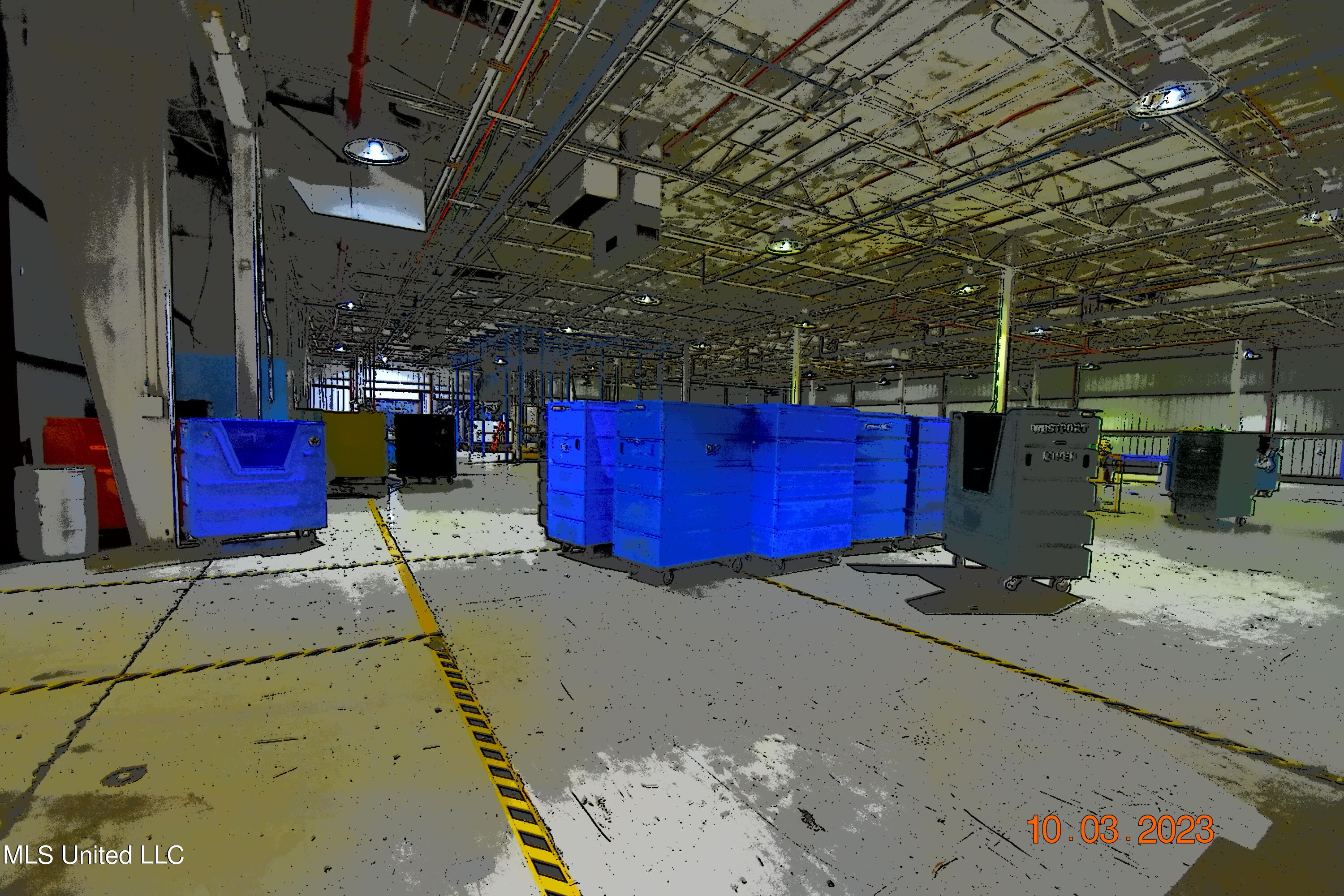 956 N Broadway Street Property Photo 33