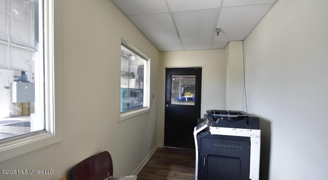 956 N Broadway Street Property Photo 55