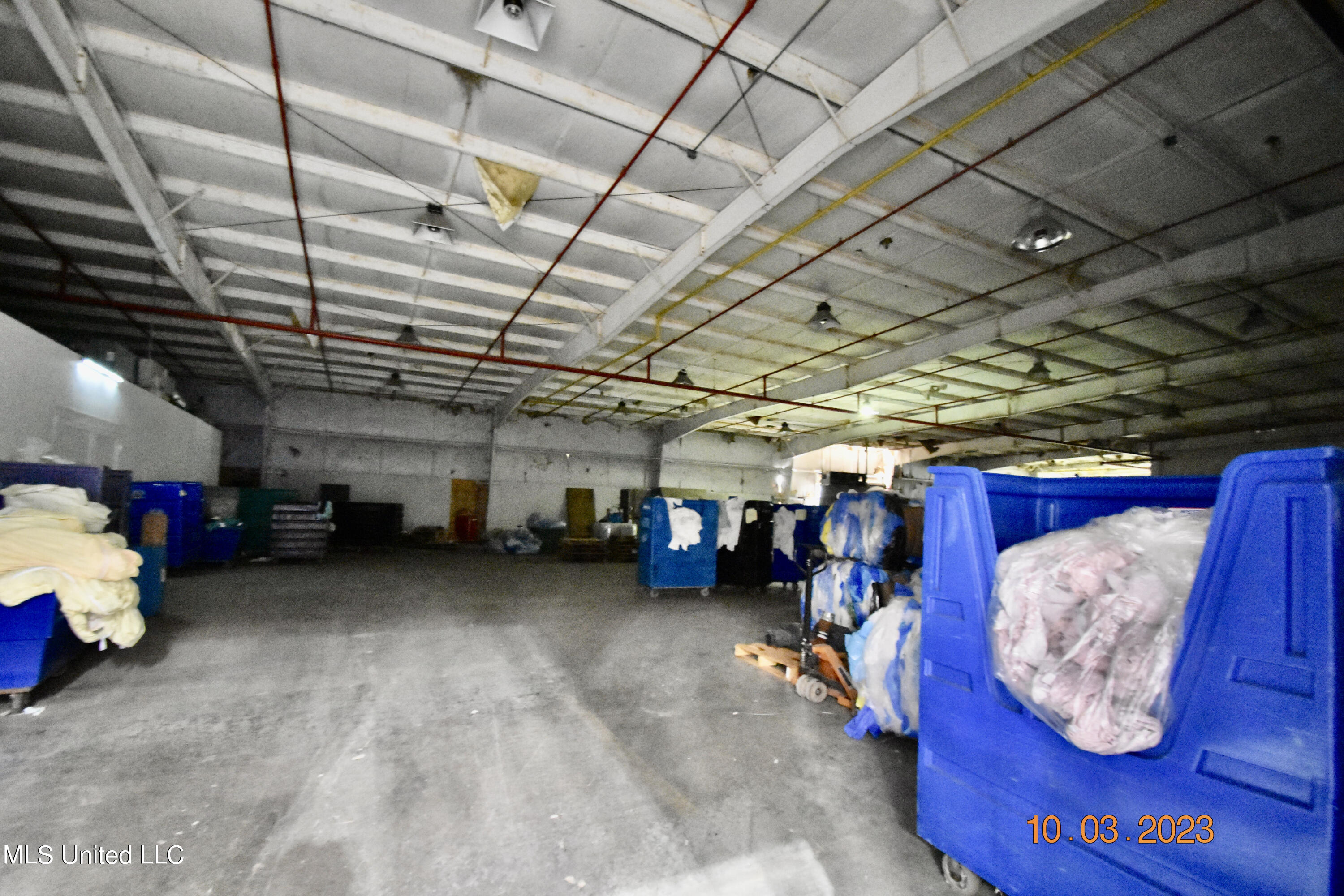 956 N Broadway Street Property Photo 57