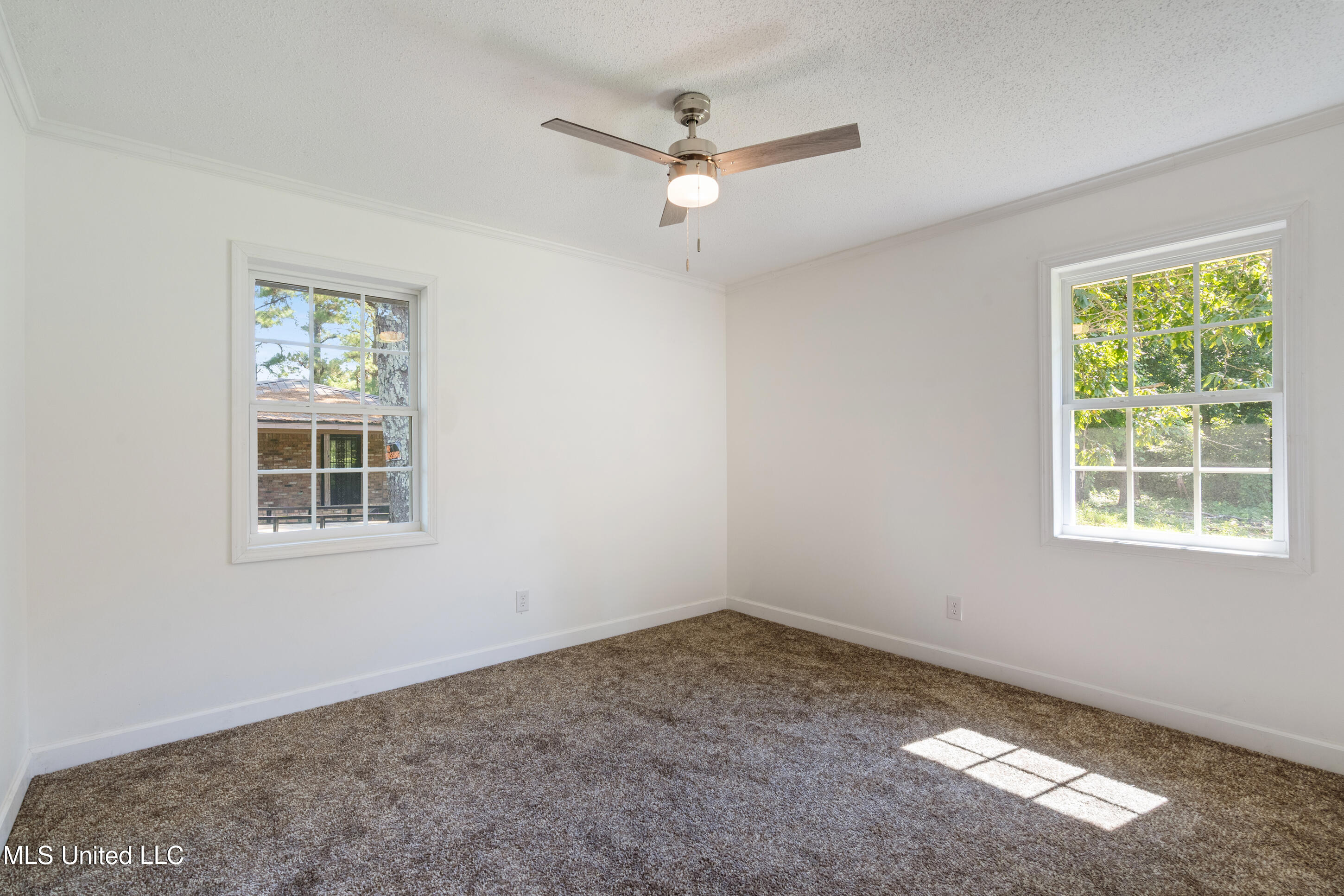 1520 Country Church Road Property Photo 11