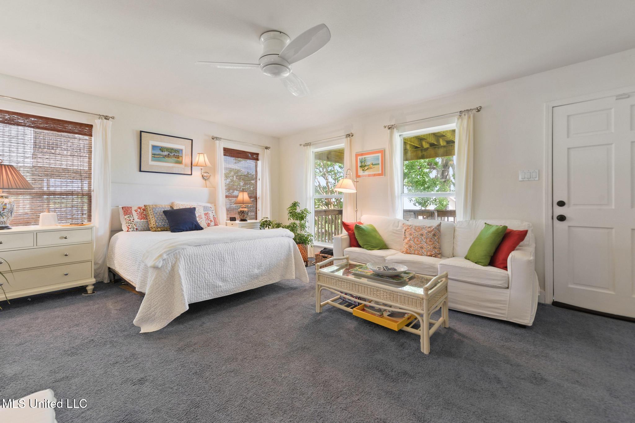 424 Riverview Drive Property Photo 12