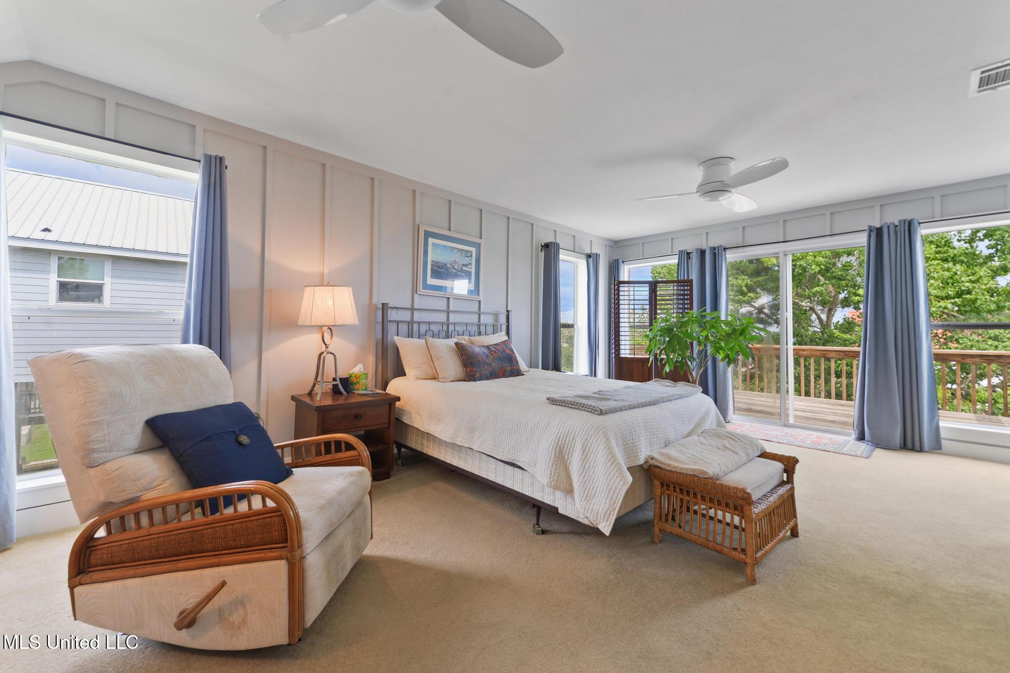 424 Riverview Drive Property Photo 18