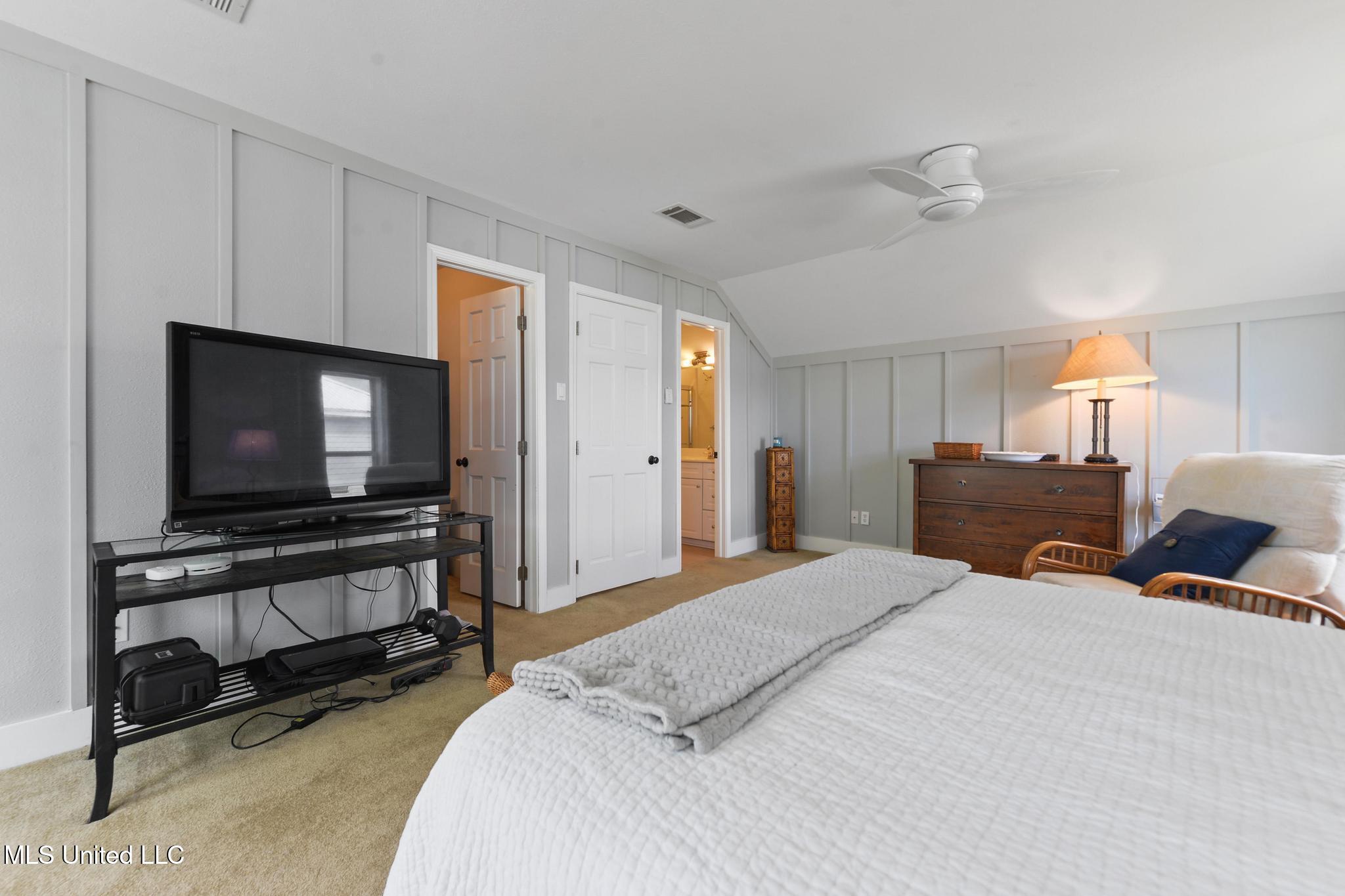 424 Riverview Drive Property Photo 19