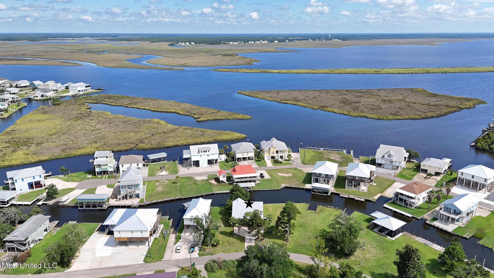 424 Riverview Drive Property Photo 36