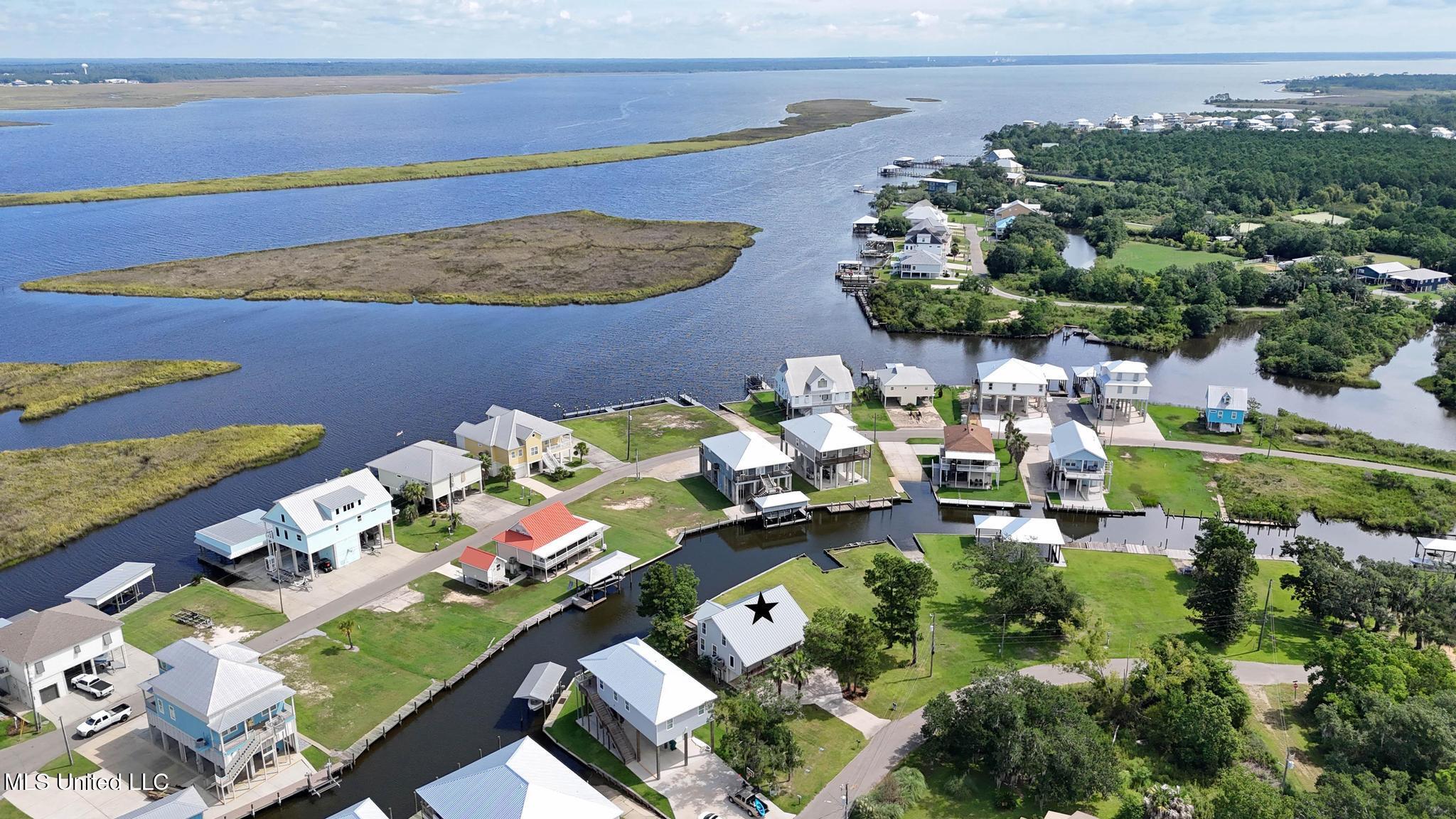 424 Riverview Drive Property Photo 37