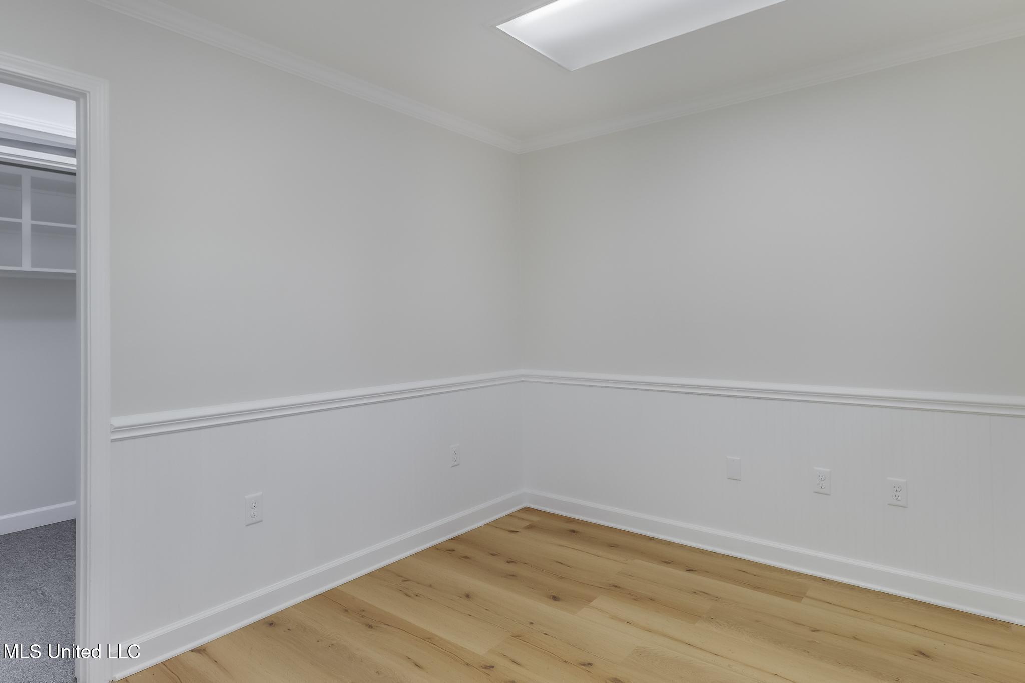 831 Highway 90 Property Photo 7