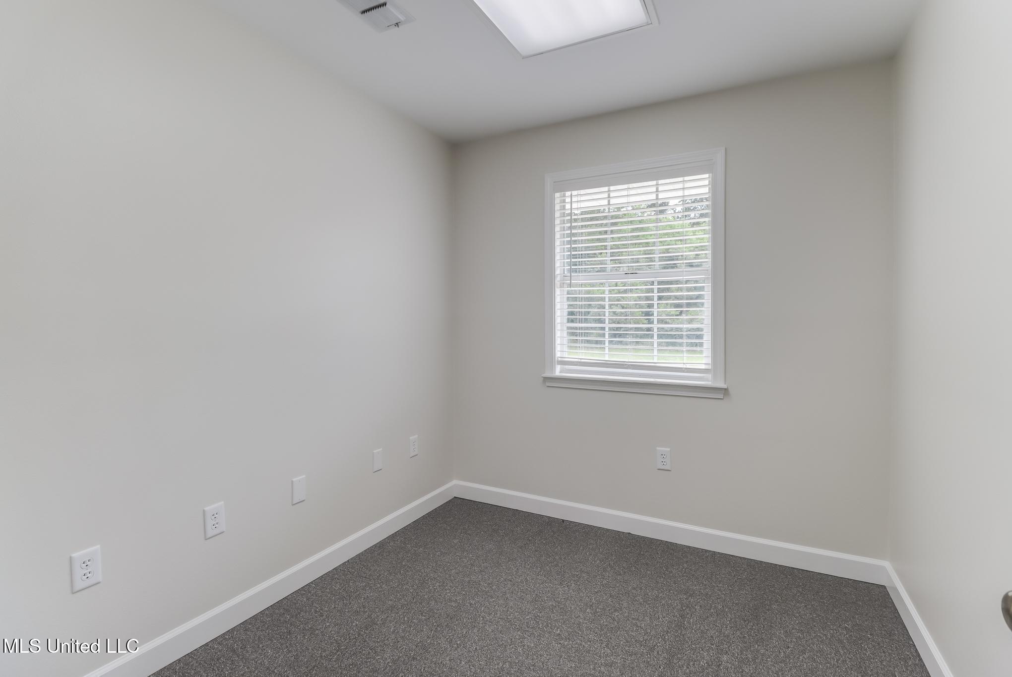 831 Highway 90 Property Photo 12