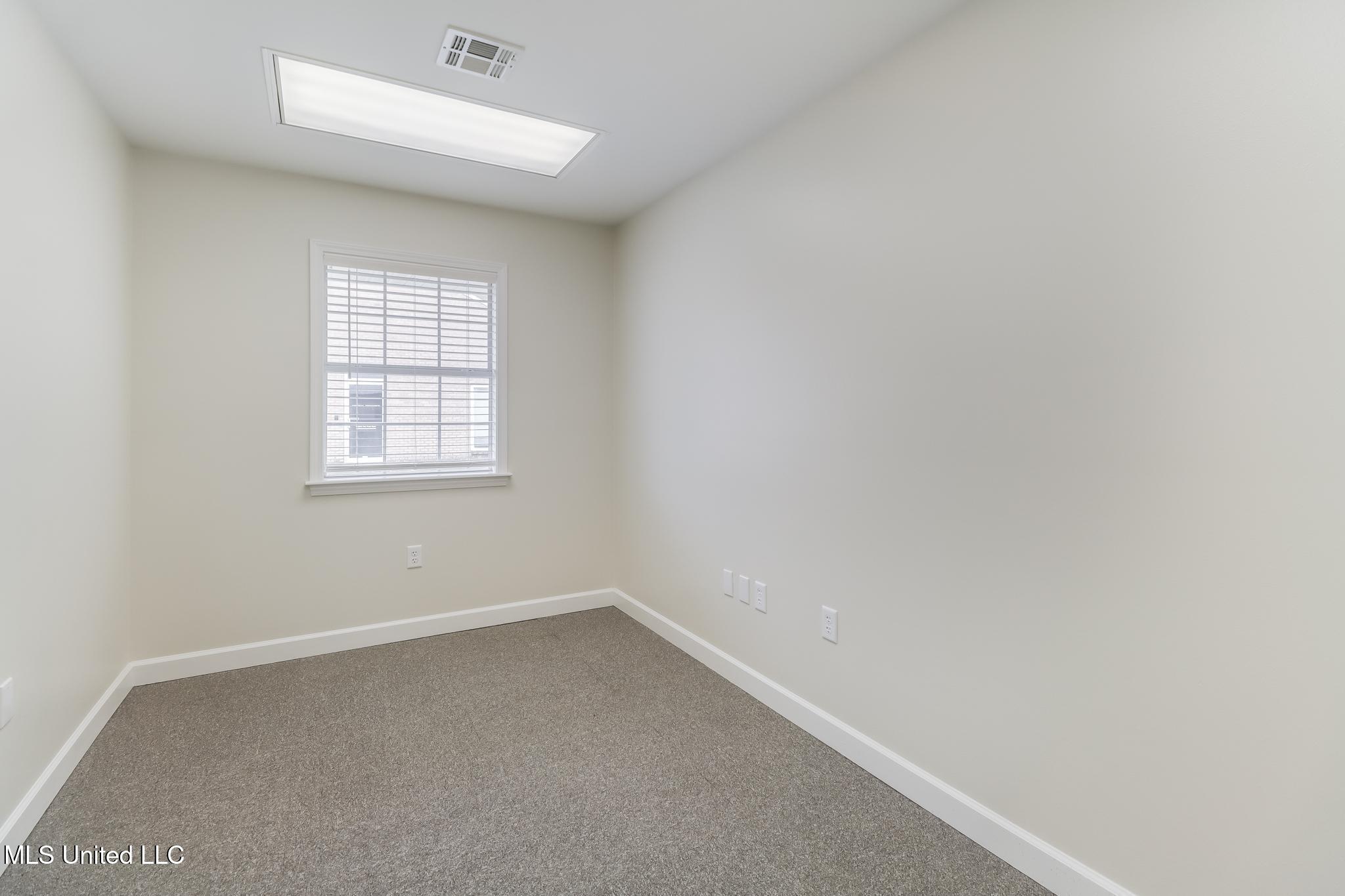 831 Highway 90 Property Photo 23