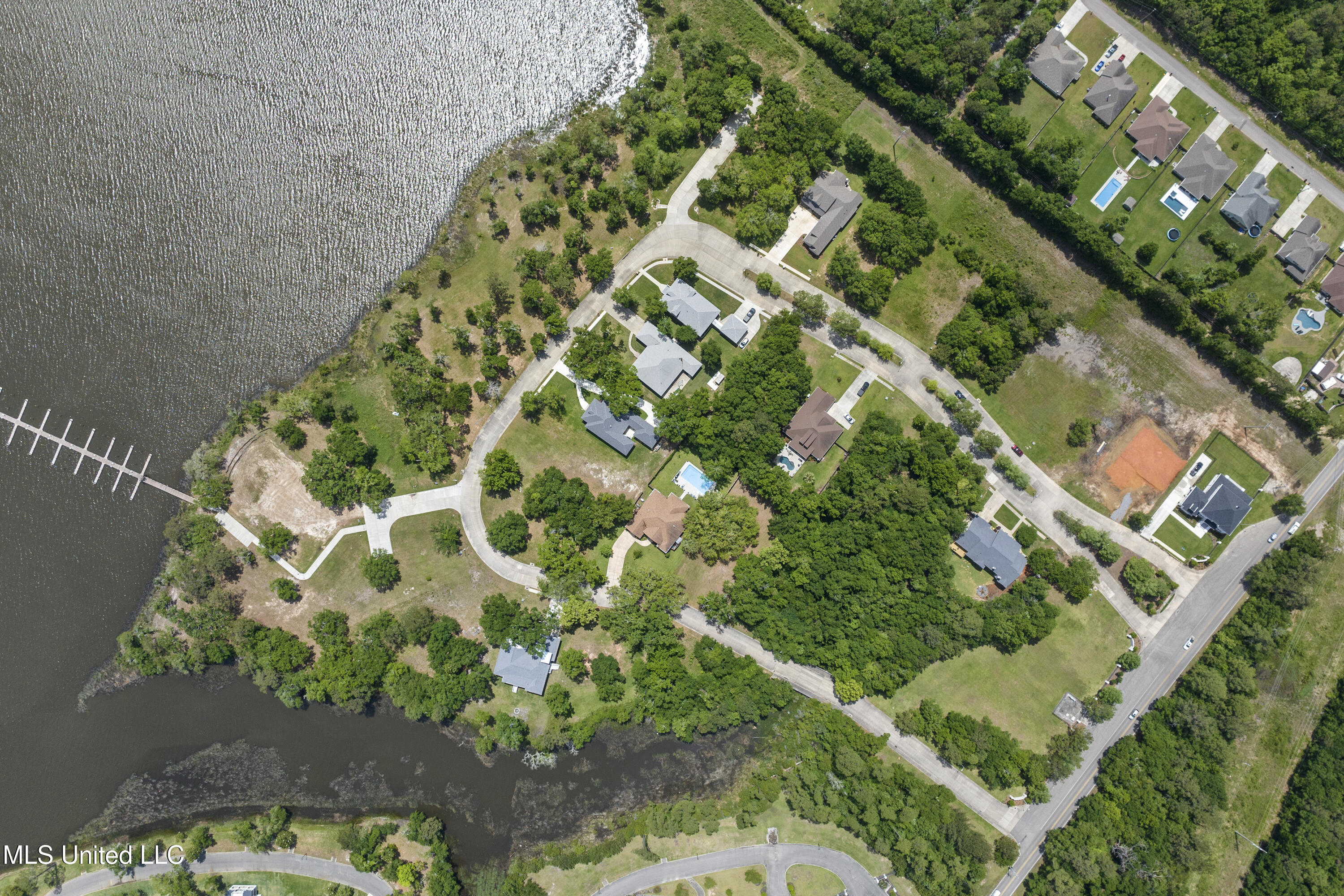 Savannah Estates Boulevard Property Photo 7