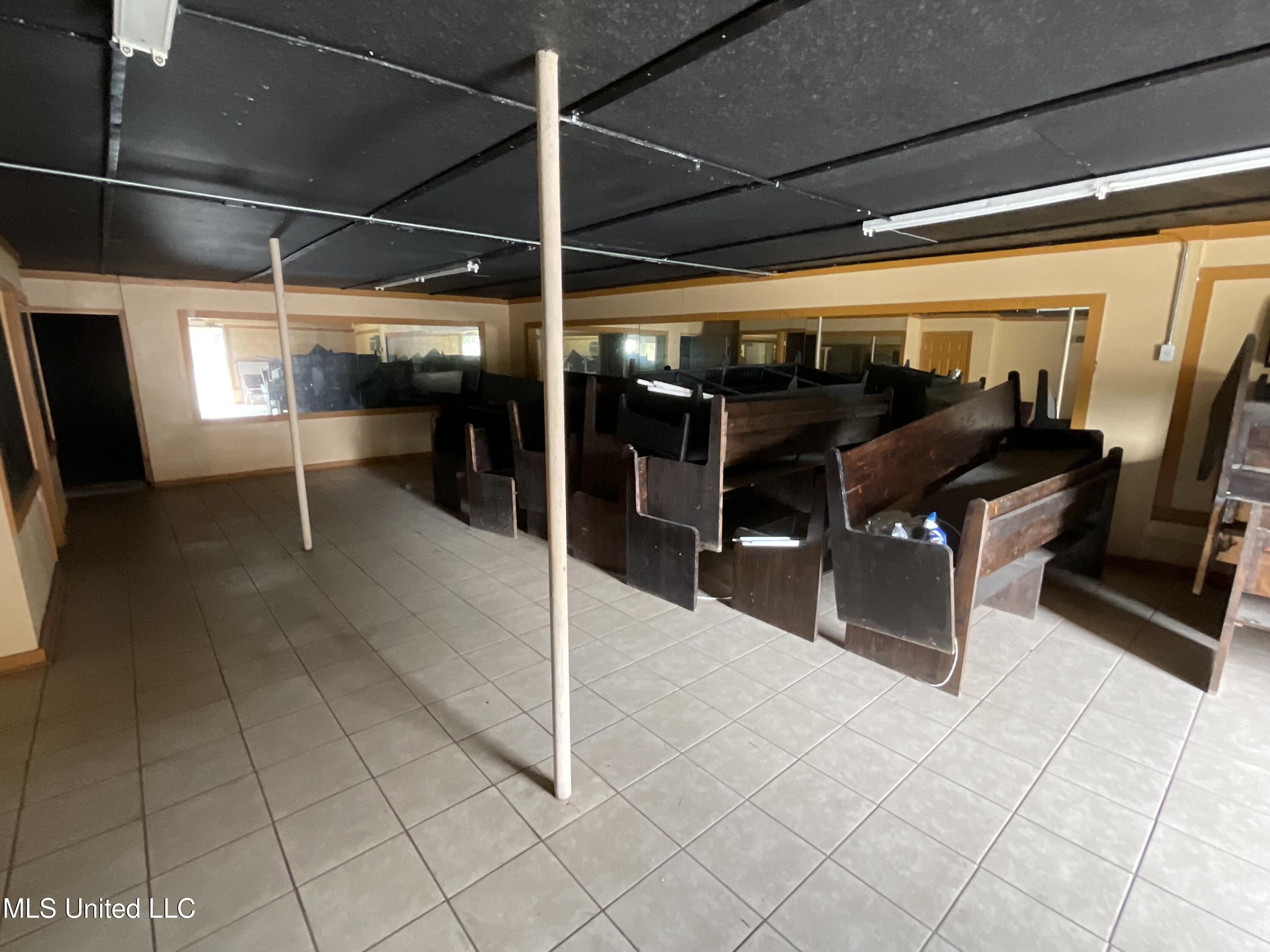 1201 Ingalls Avenue Property Photo 6