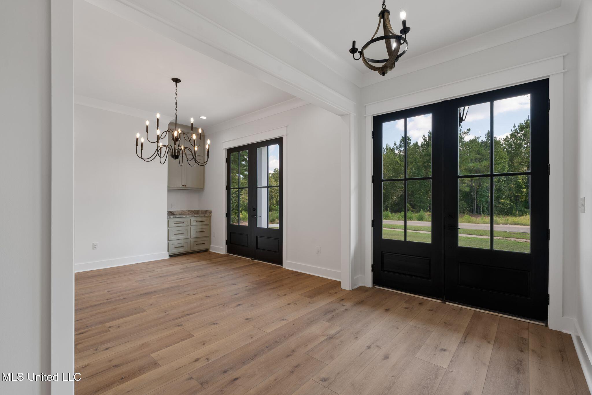 53 Pipestone Pass Property Photo 7