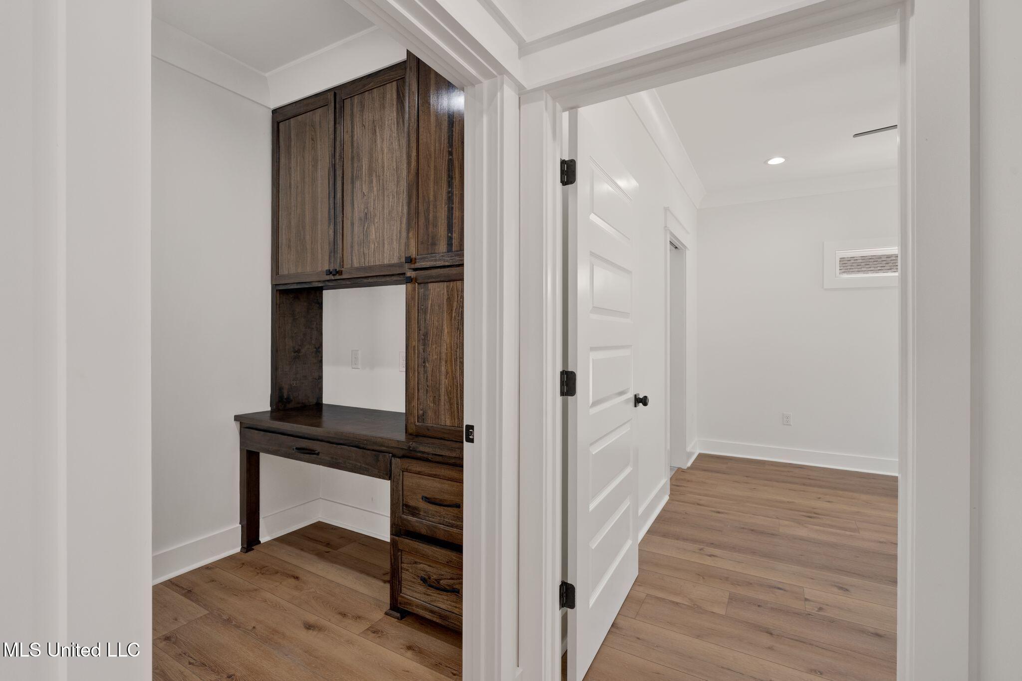 53 Pipestone Pass Property Photo 21