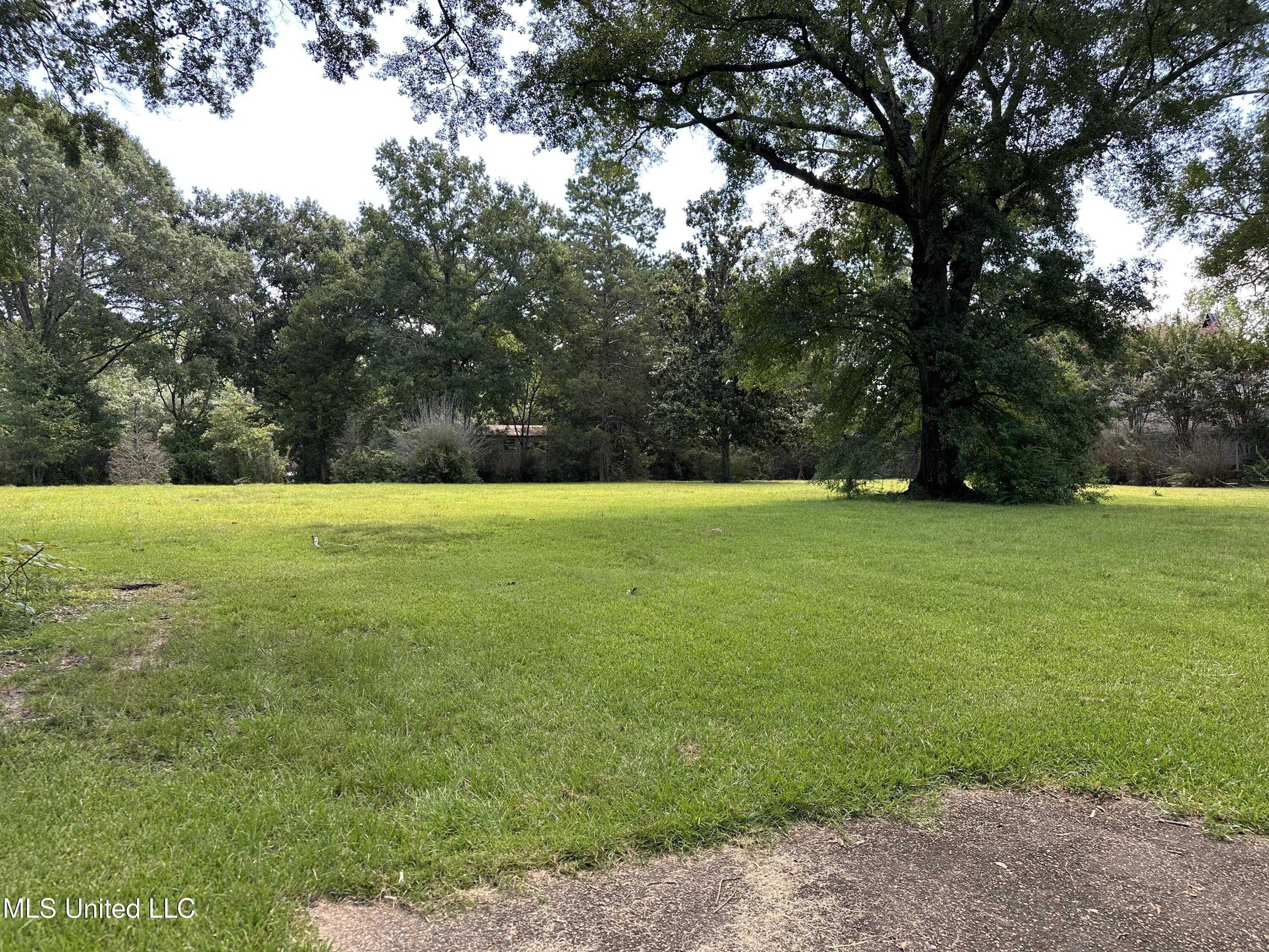 4638 Maurey Road Property Photo 1
