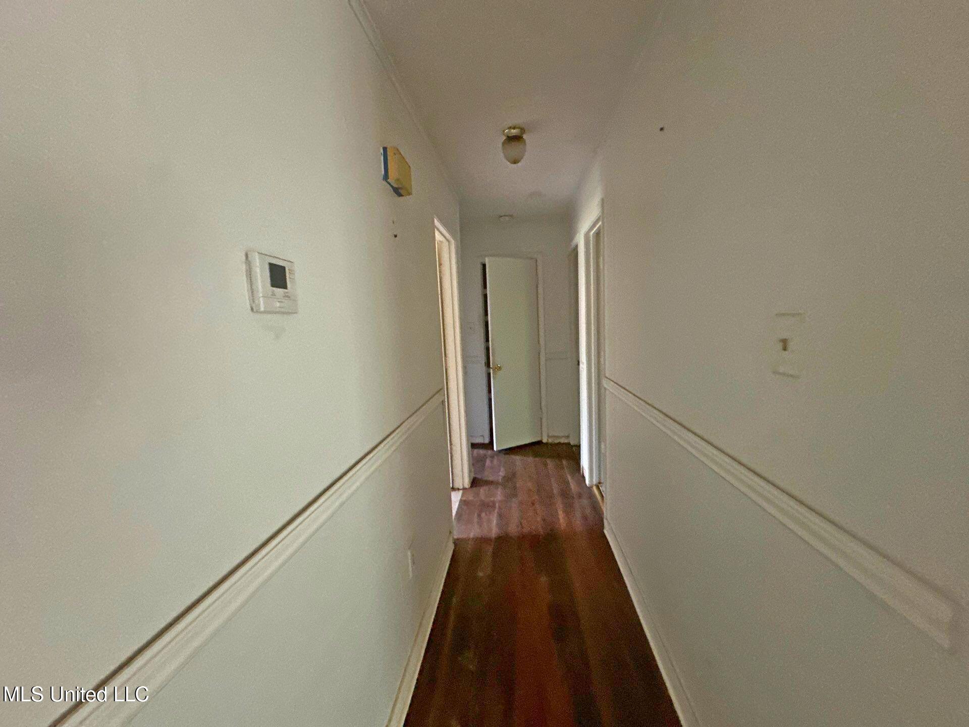 611 Chelsea Drive Property Photo 6