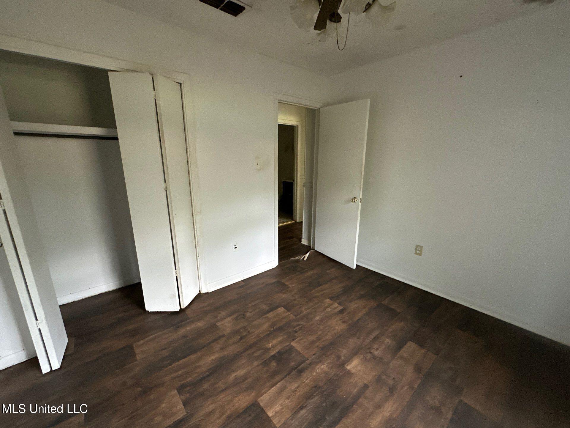 611 Chelsea Drive Property Photo 13