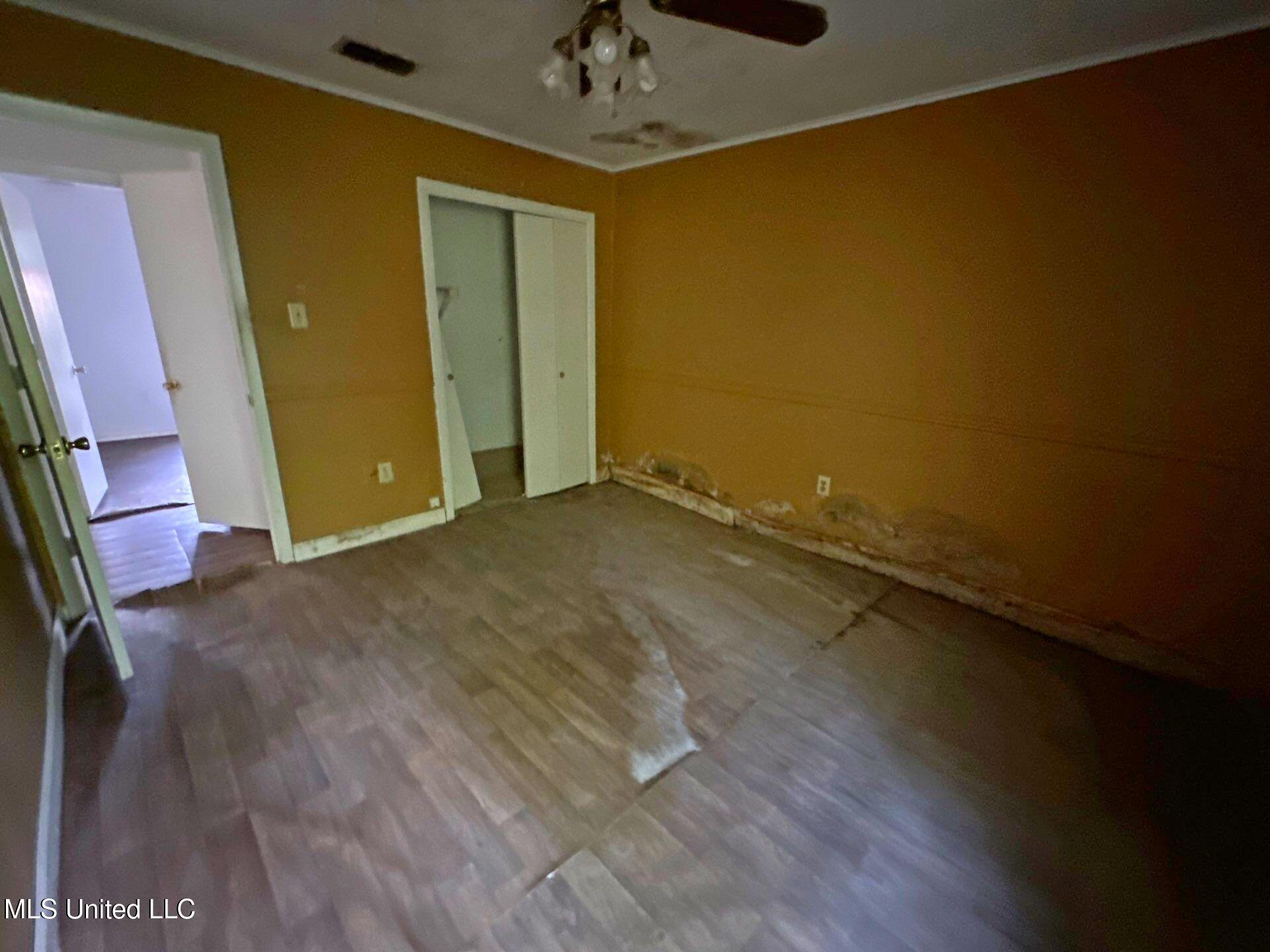 611 Chelsea Drive Property Photo 16