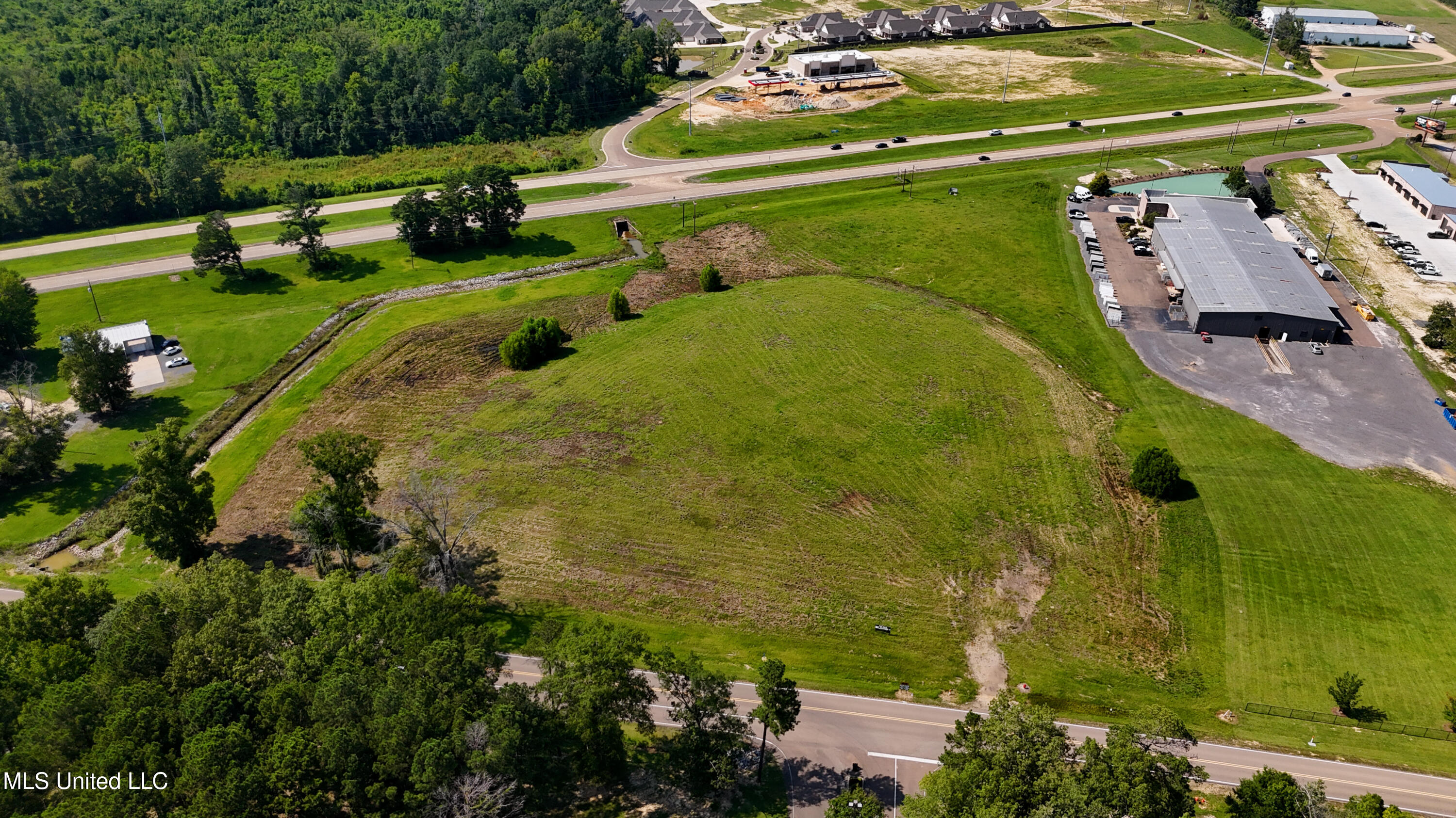 Marshall Road Property Photo 37