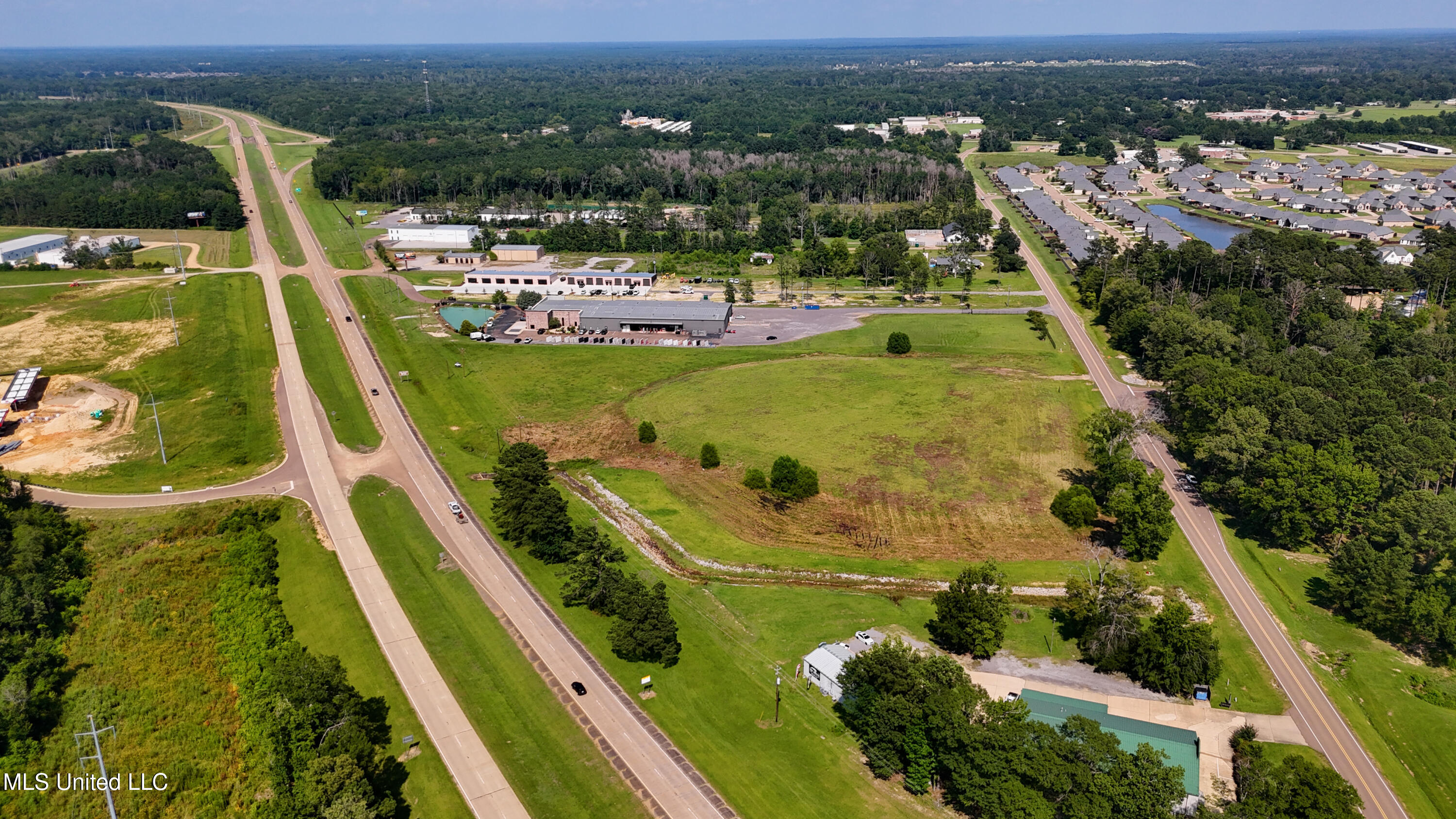 Marshall Road Property Photo 38