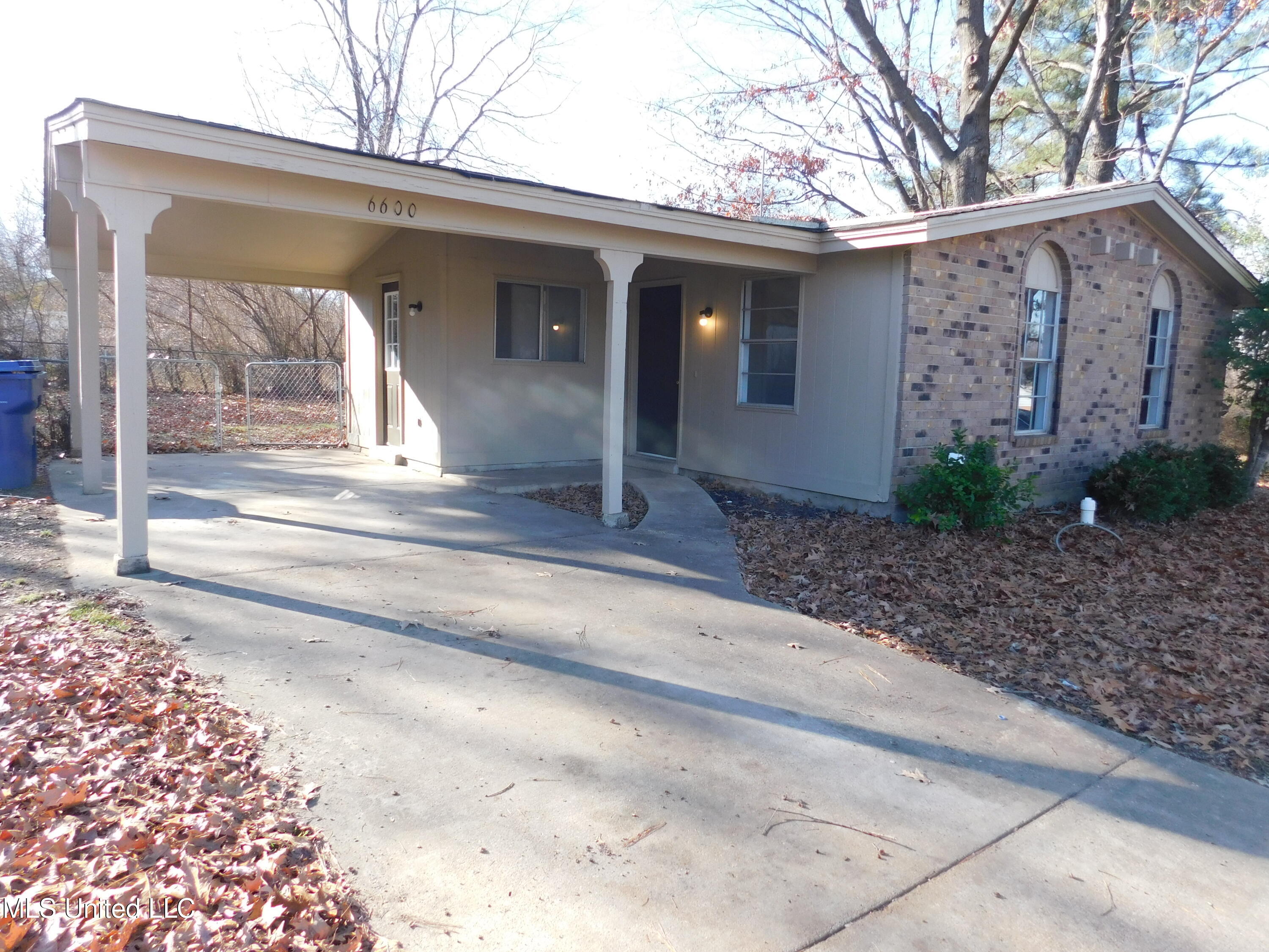 6600 Embassy Circle Property Photo 1
