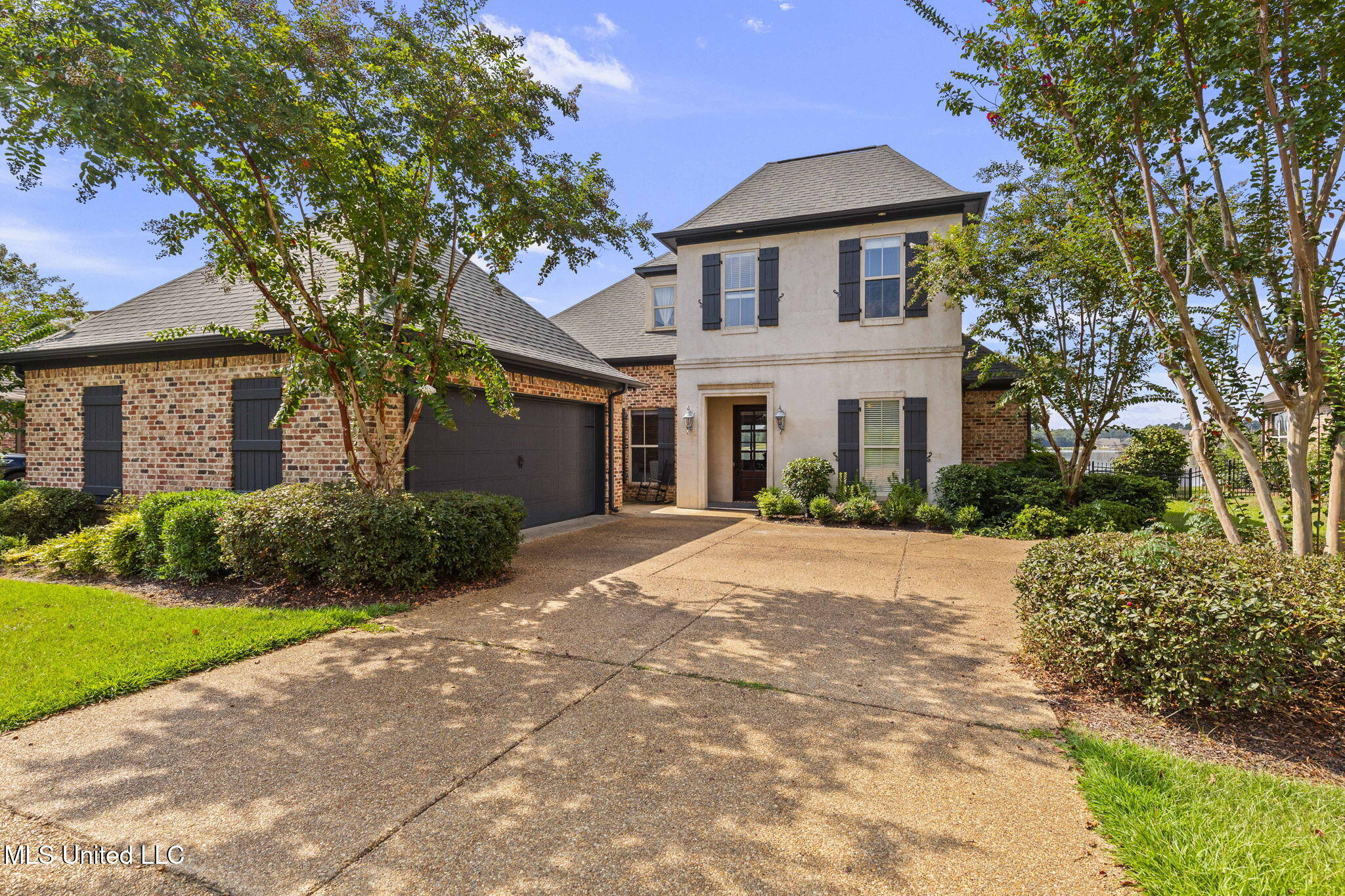 155 Harbor View Drive Property Photo 1