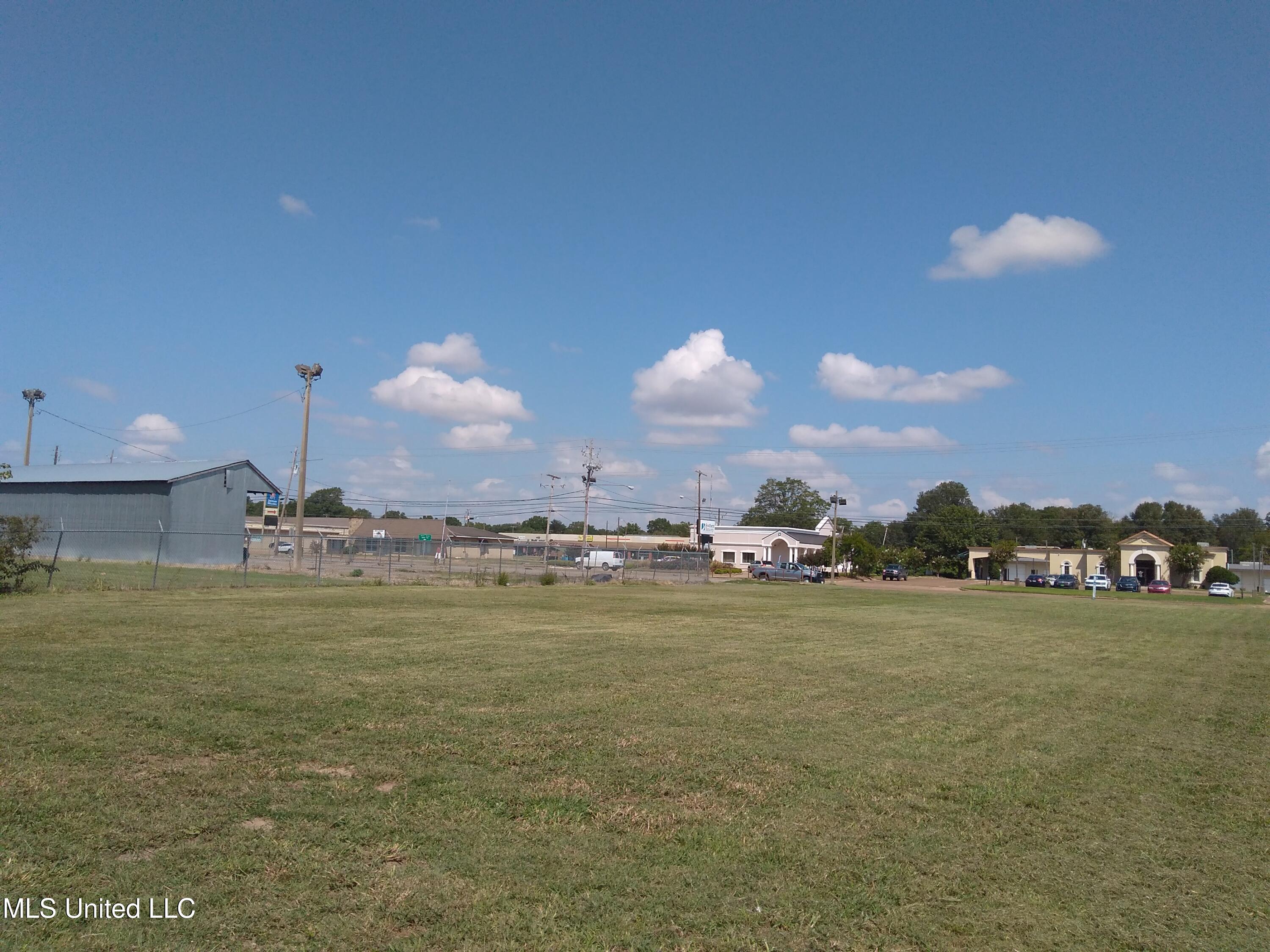 E 82 Highway Property Photo 5