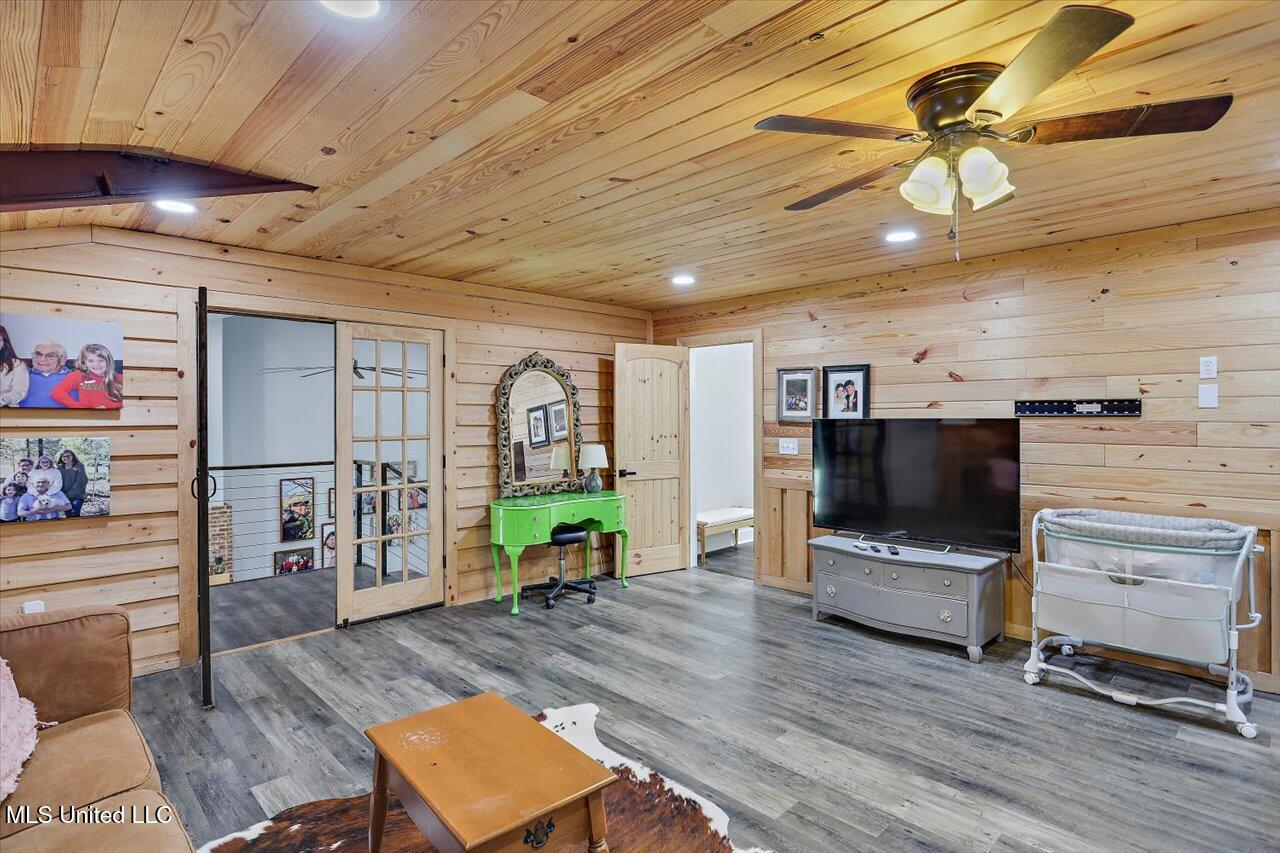120 Anse Reed Road Property Photo 34