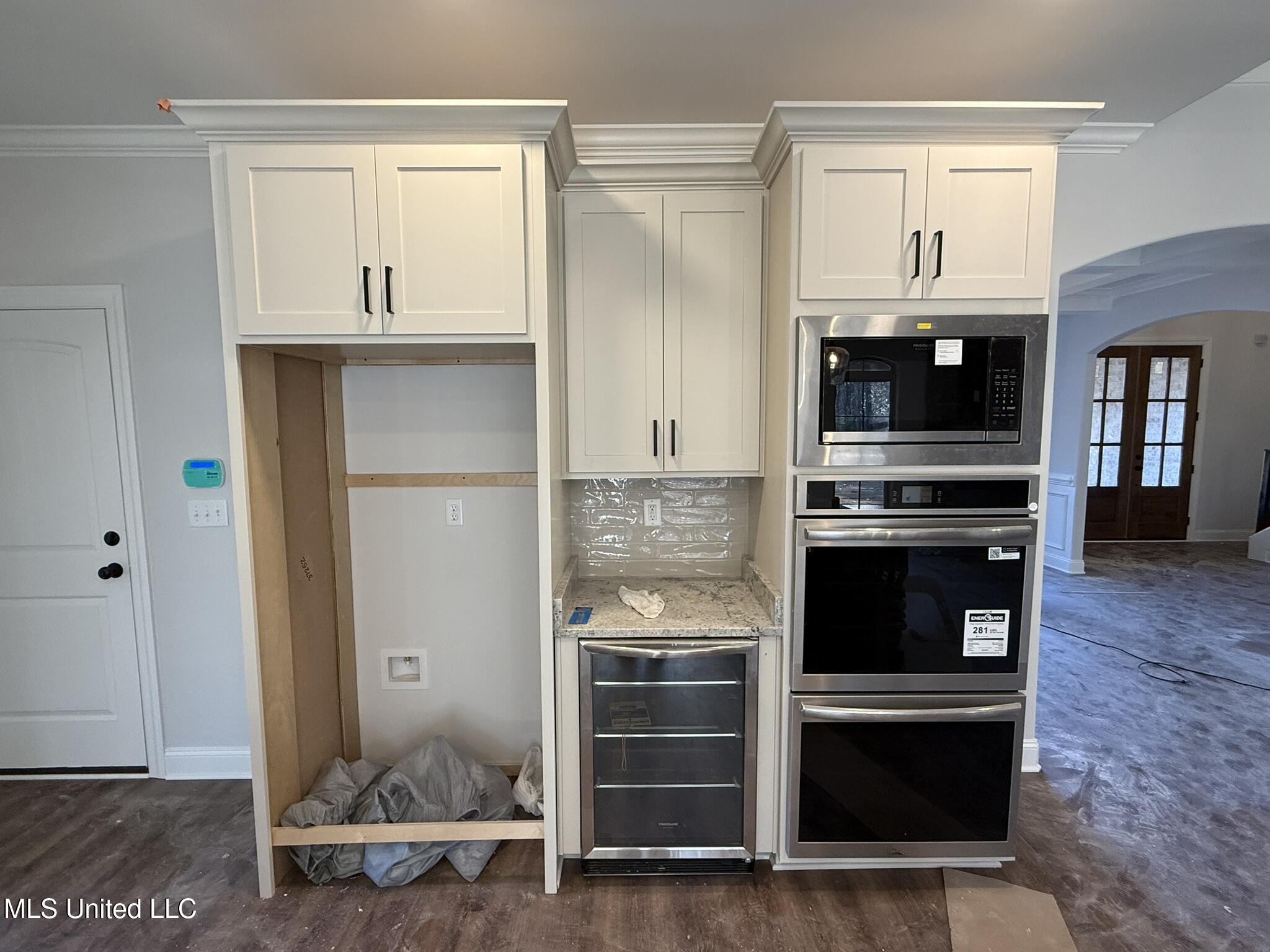 427 Poplar Lane Property Photo 12