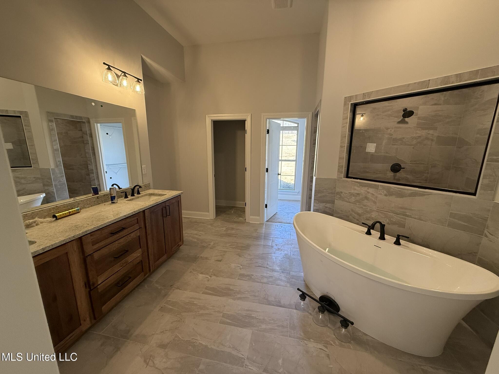 427 Poplar Lane Property Photo 18