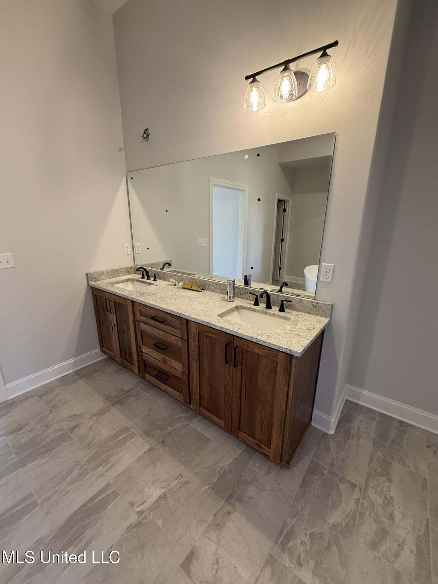 427 Poplar Lane Property Photo 21