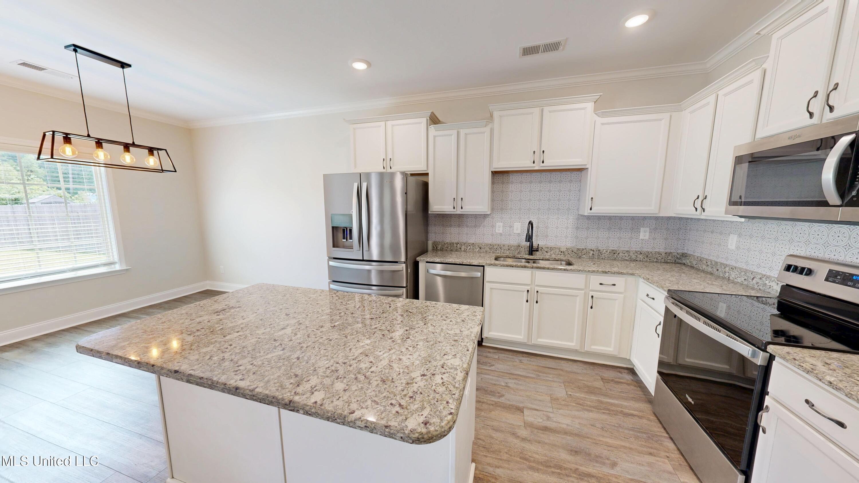 5217 Nail Road Property Photo 10