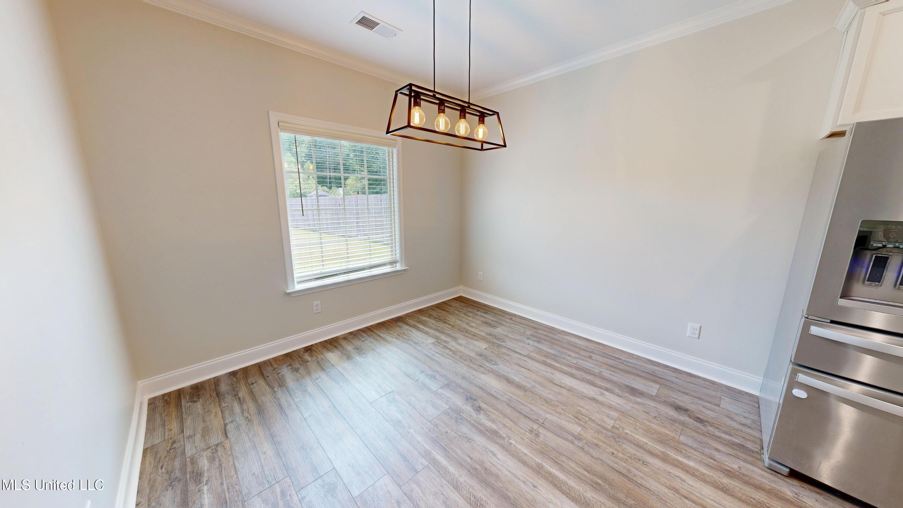 5217 Nail Road Property Photo 11