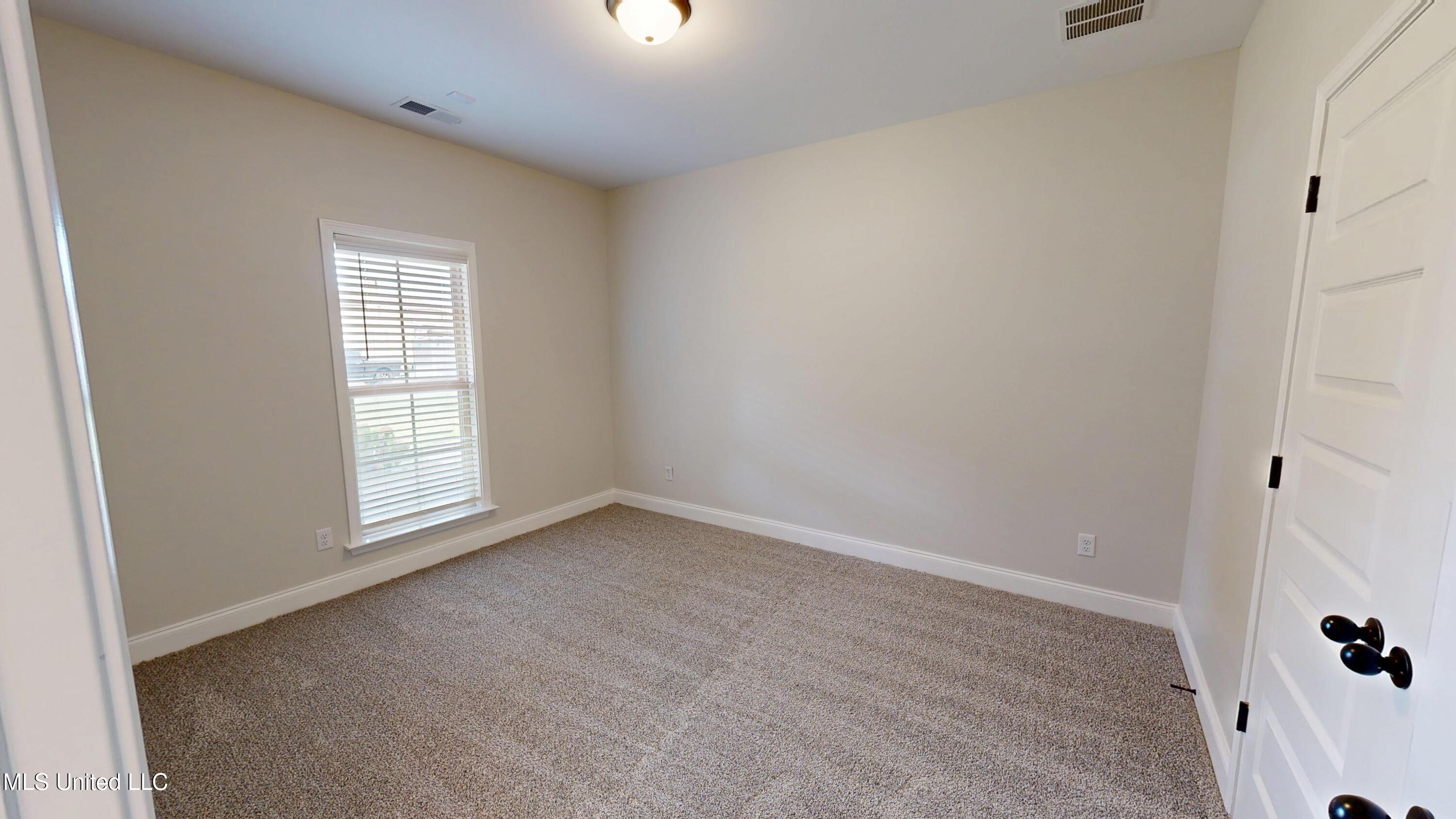 5217 Nail Road Property Photo 16