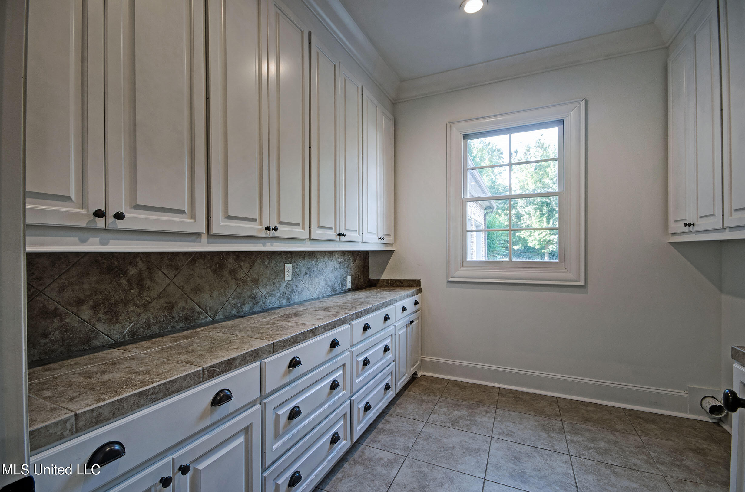 222 Honours Drive Property Photo 30