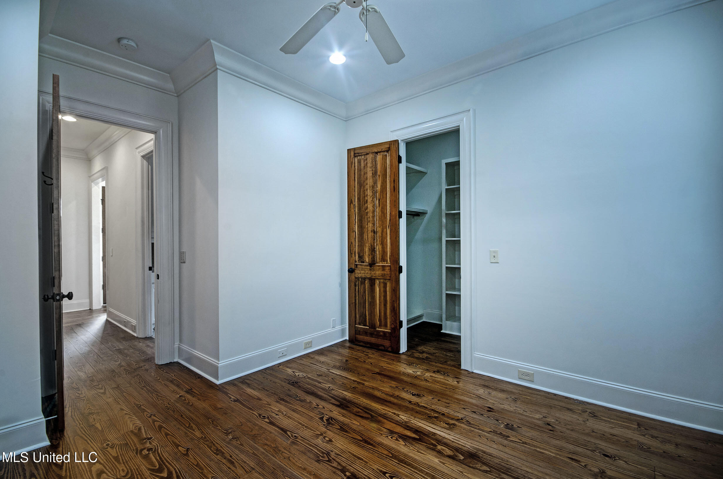 222 Honours Drive Property Photo 35